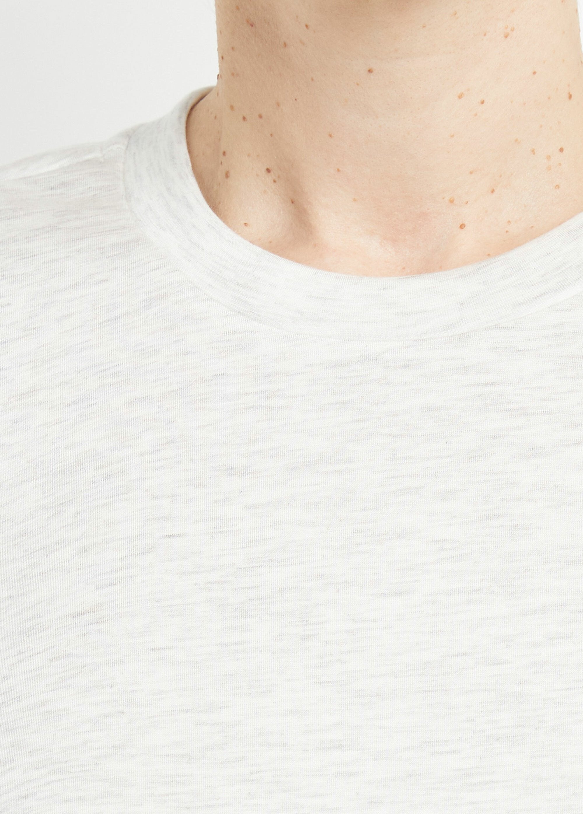 Losvallend_T-shirt_met_korte_mouwen_en_stretch_Gris_chine_DE1_slim