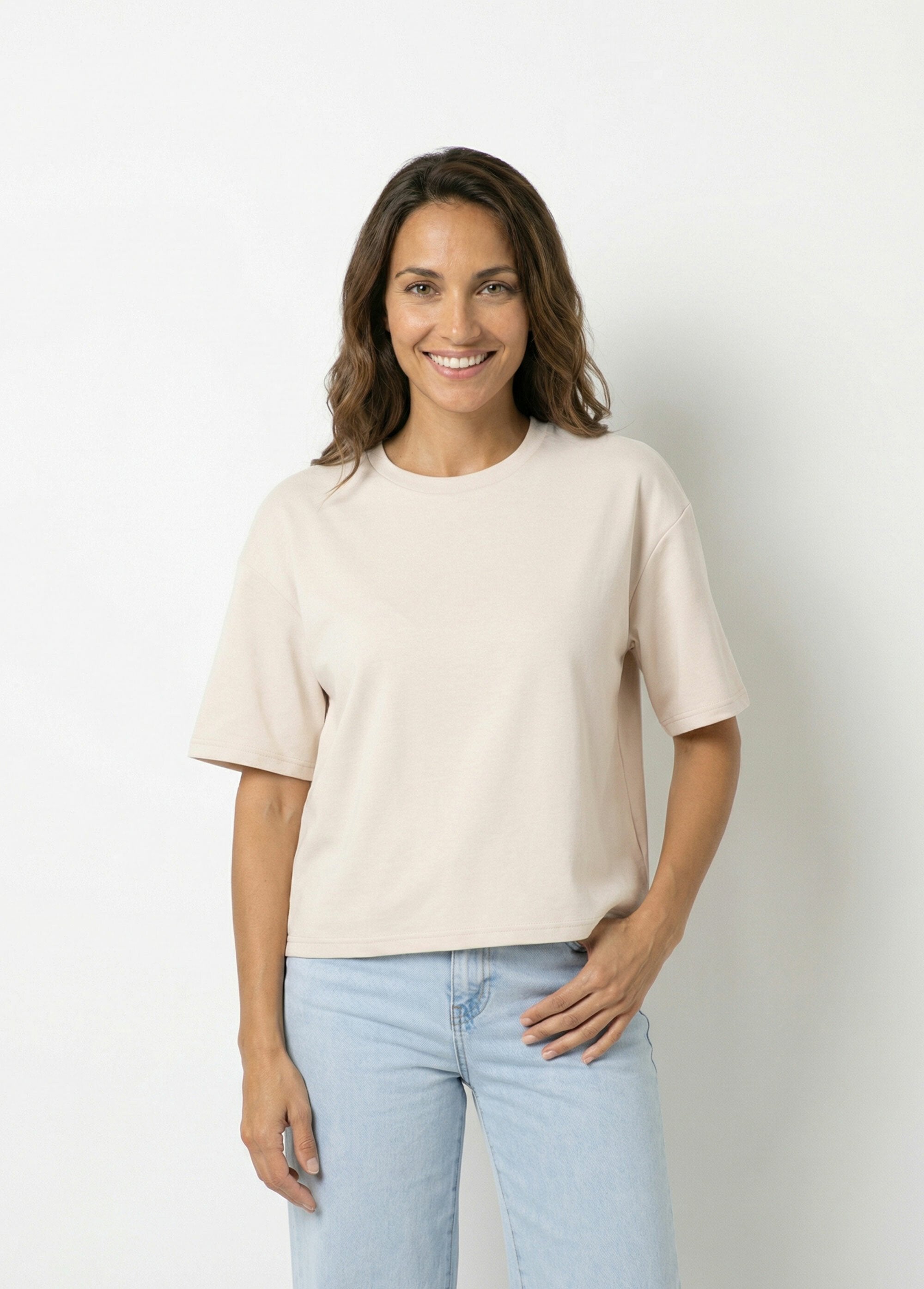 Losvallend_T-shirt_met_korte_mouwen_en_stretch_Beige_FA1_slim