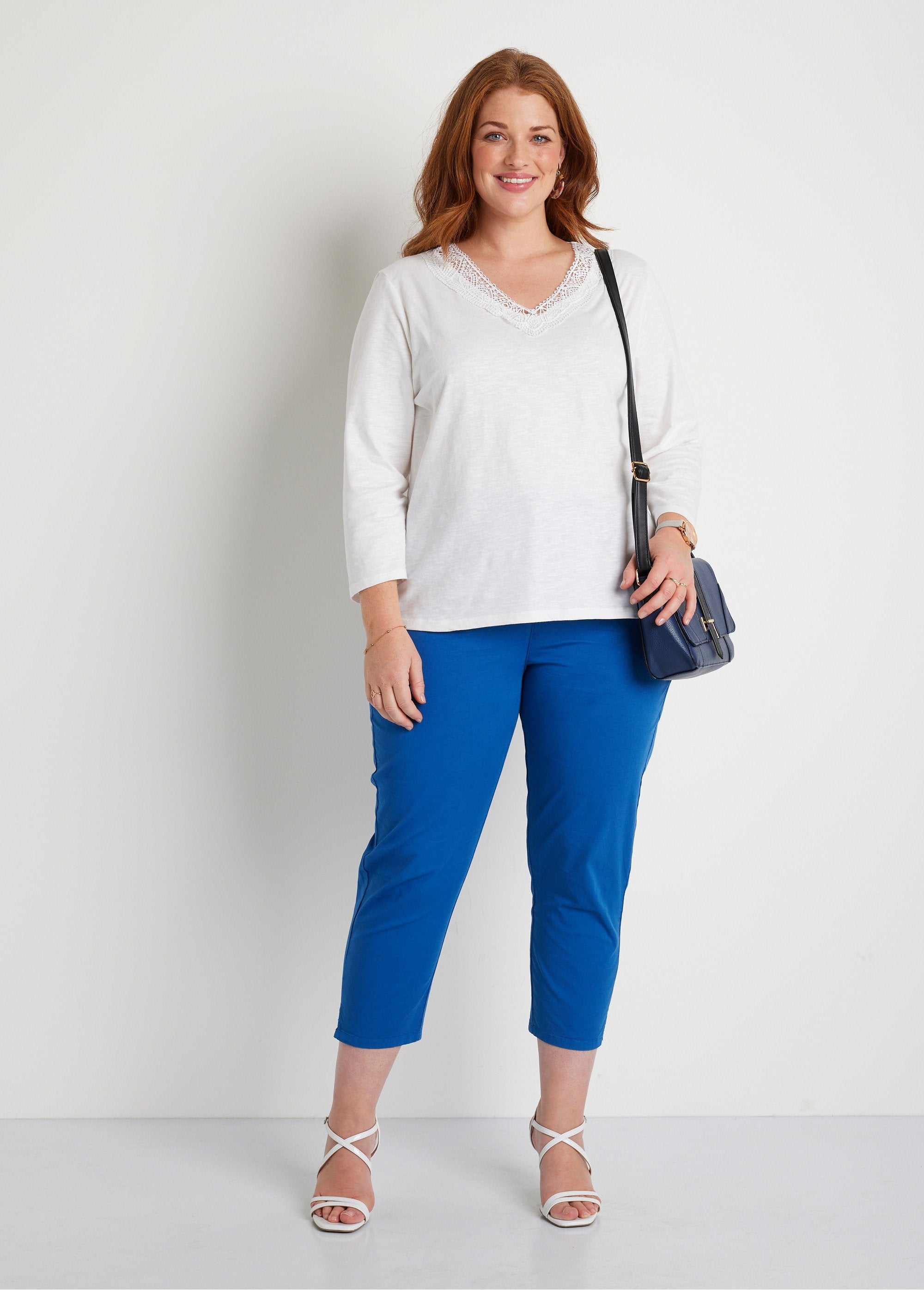 Katoenen_en_macramé_T-shirt_met_3/4_mouwen_Wit_SF1_curvy