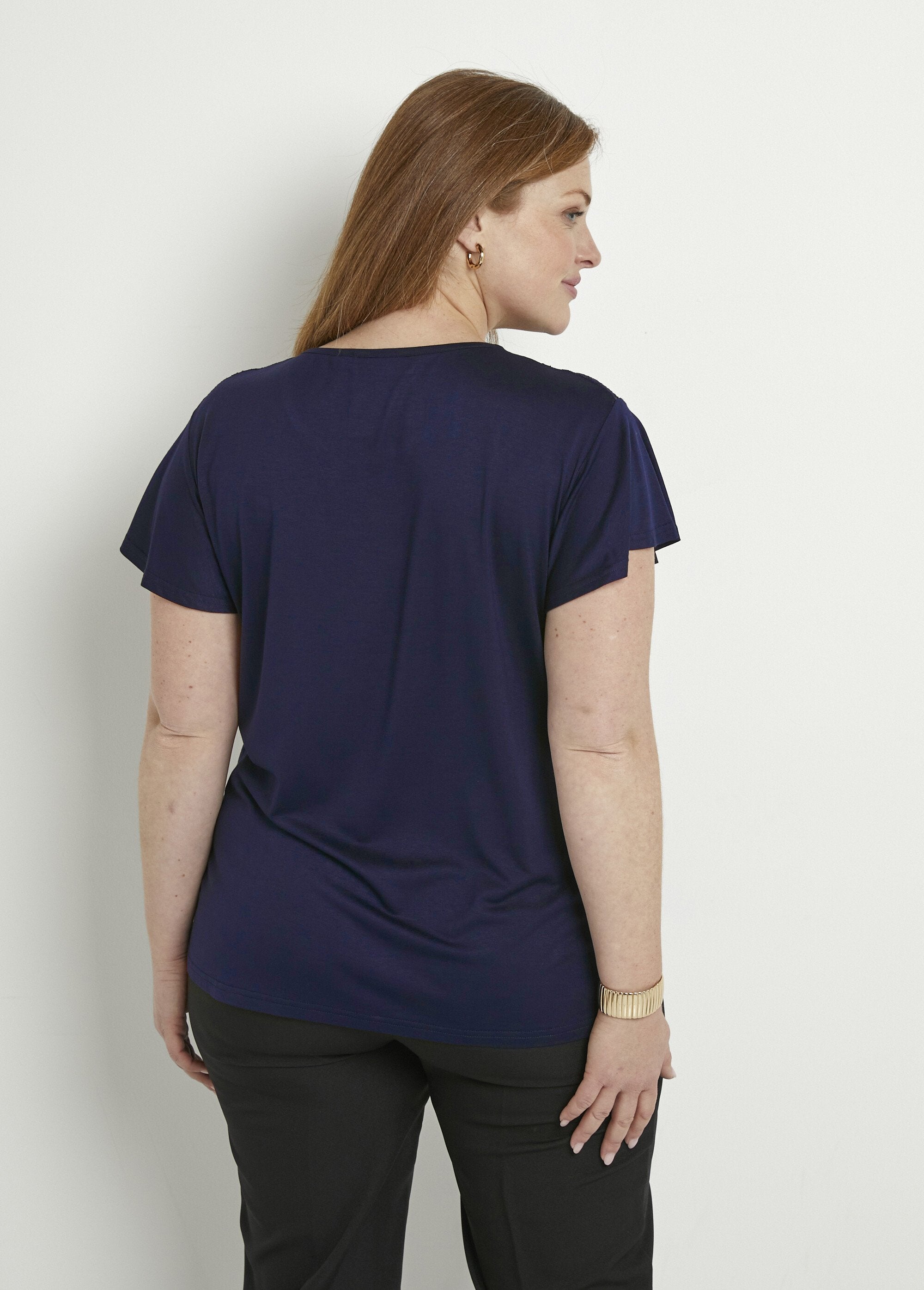 T-shirt_met_korte_mouwen_Marine_DO1_curvy