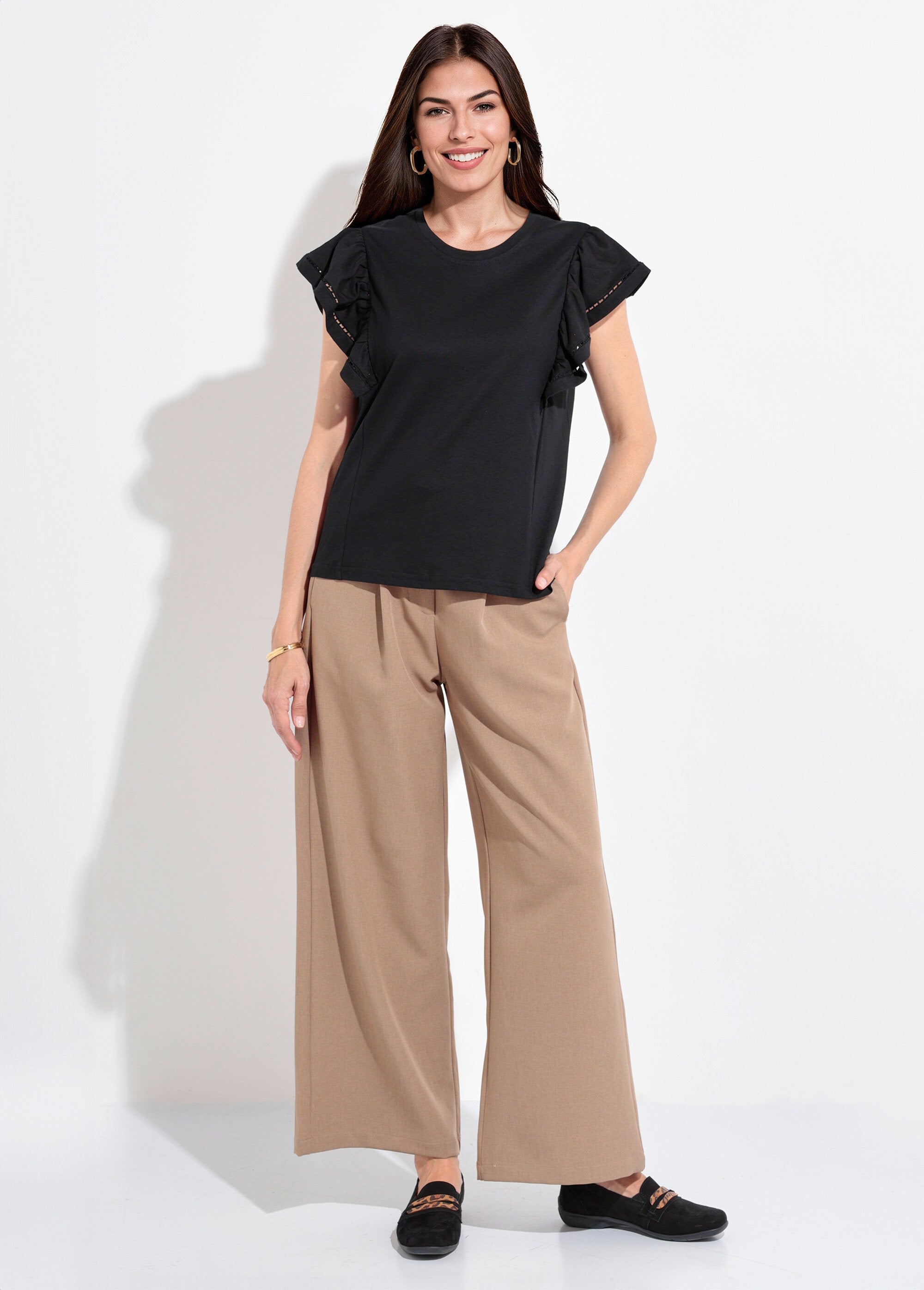 Opengewerkt_T-shirt_met_korte_mouwen_en_ruches_Noir_SF1_slim