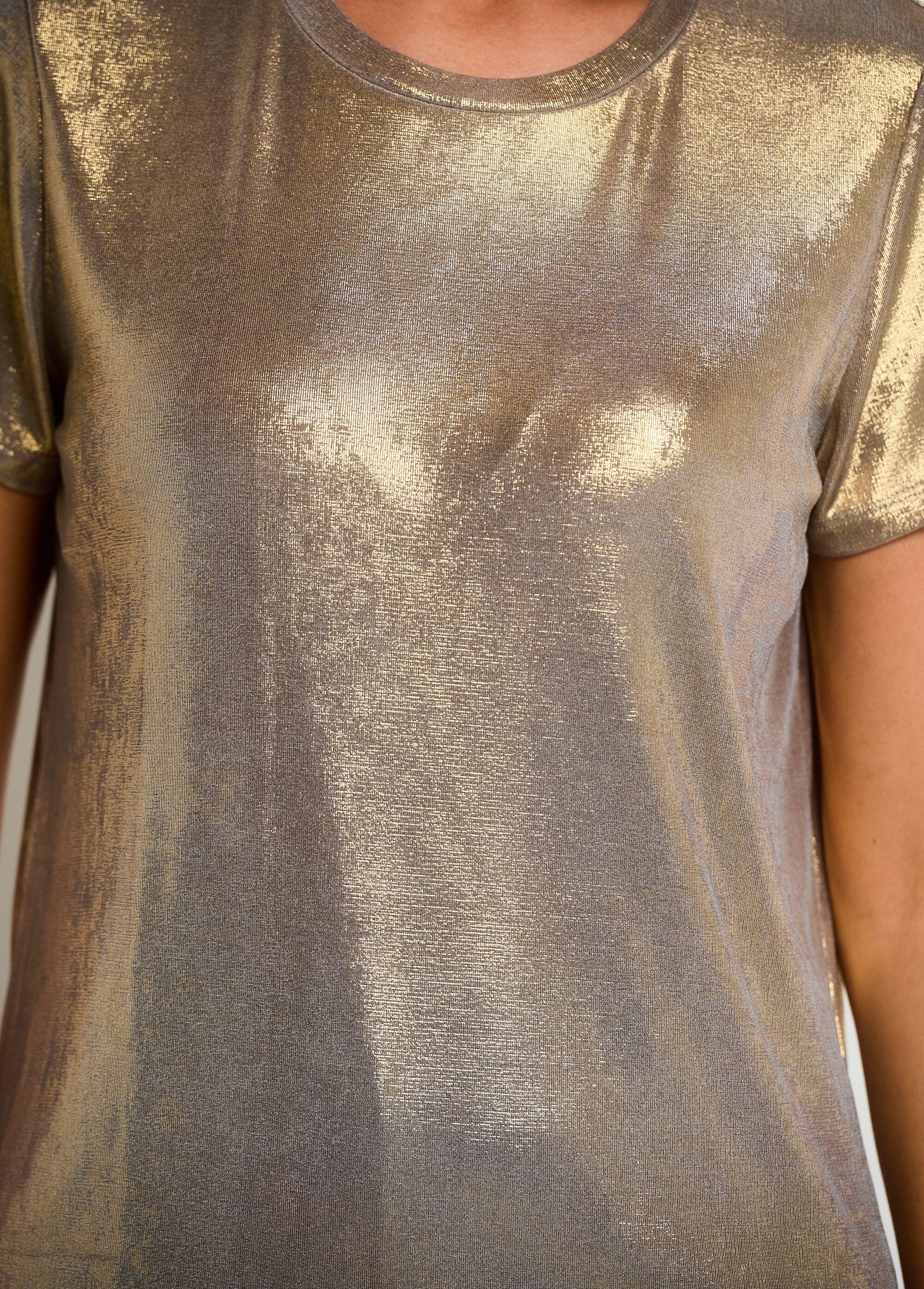 Metallic_T-shirt_met_korte_mouwen_Or_DE2_slim