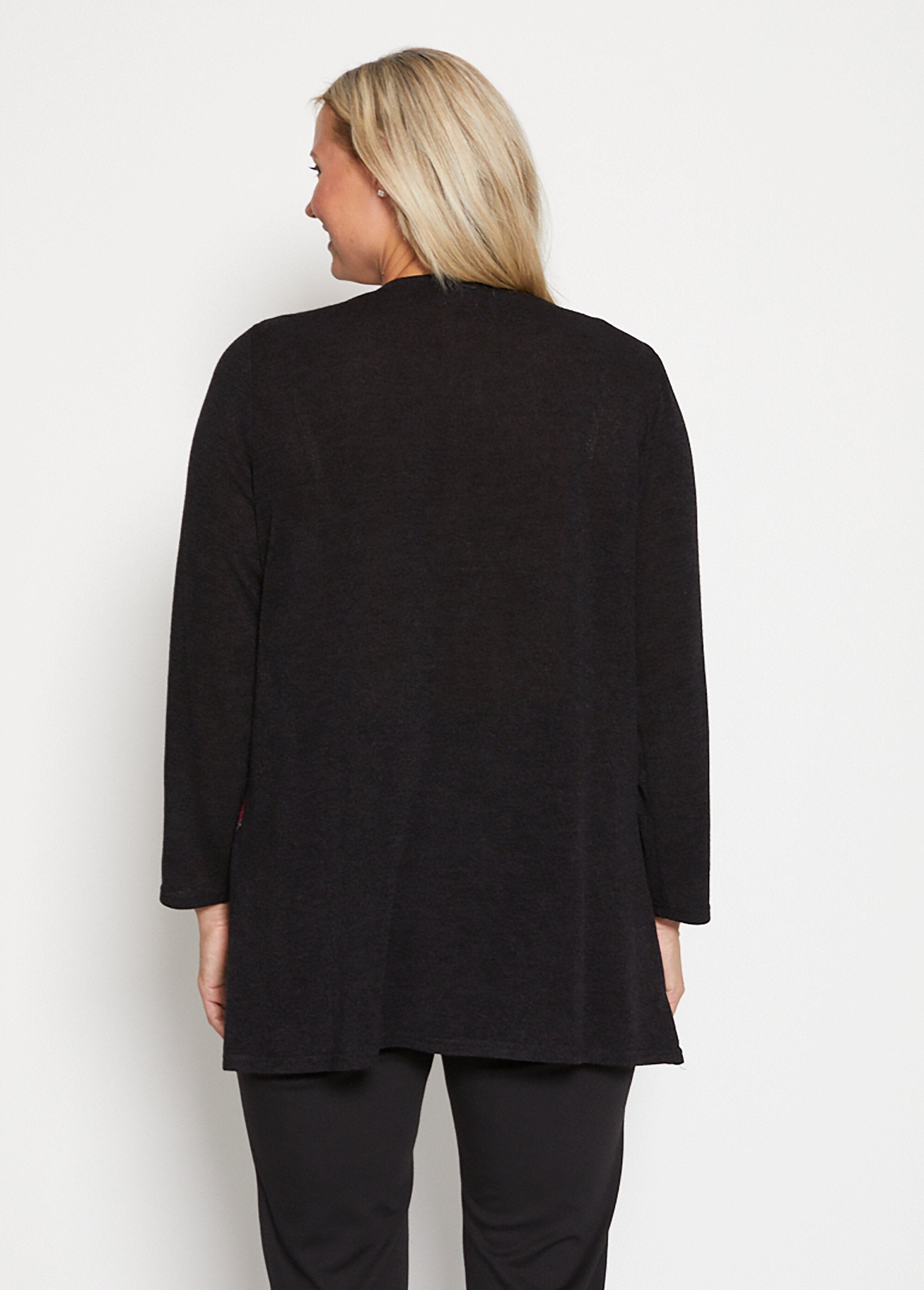 Lang_gebloemd_stretch_T-shirt_Noir_et_bordeaux_DO1_curvy