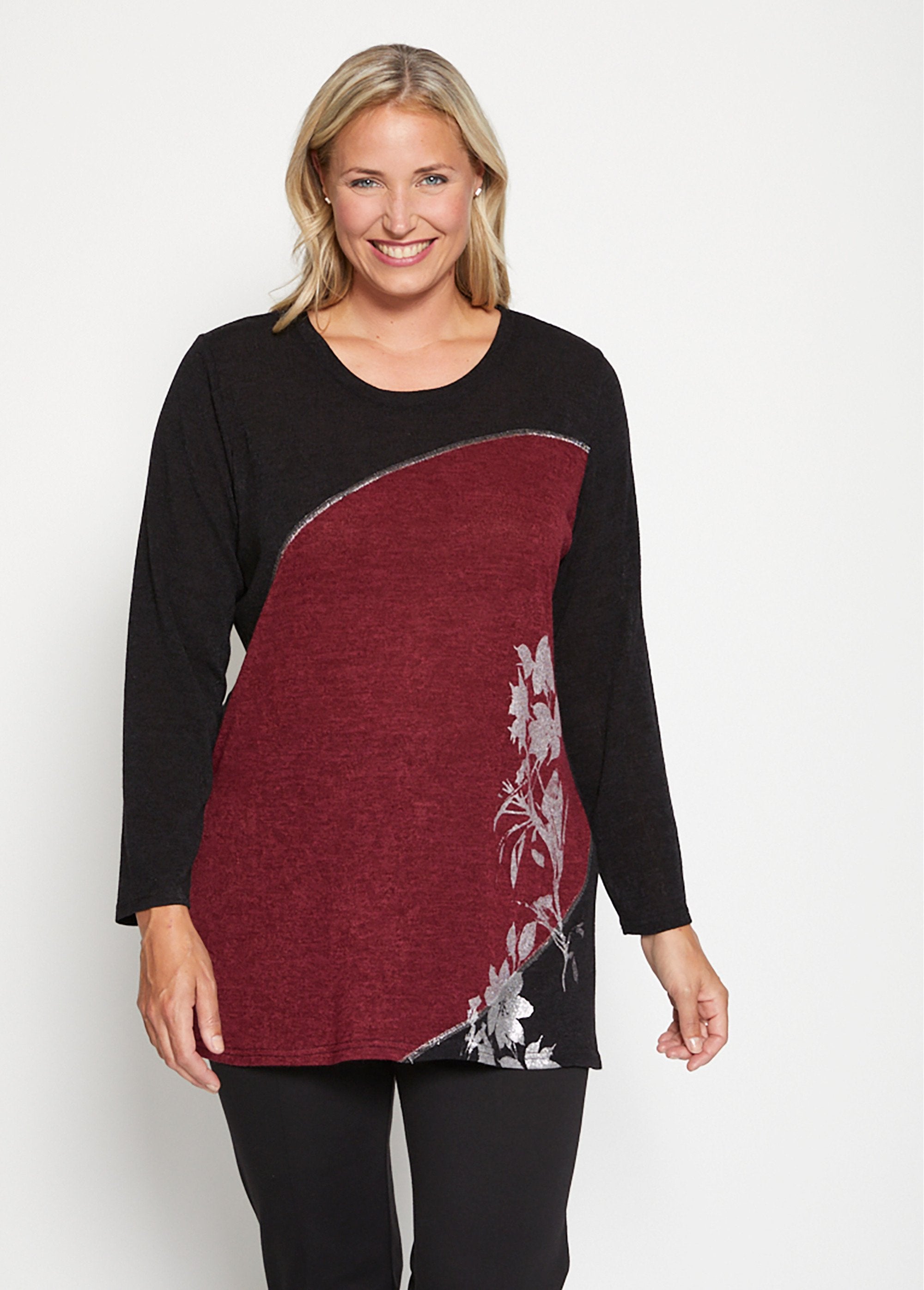 Lang_gebloemd_stretch_T-shirt_Noir_et_bordeaux_FA1_curvy