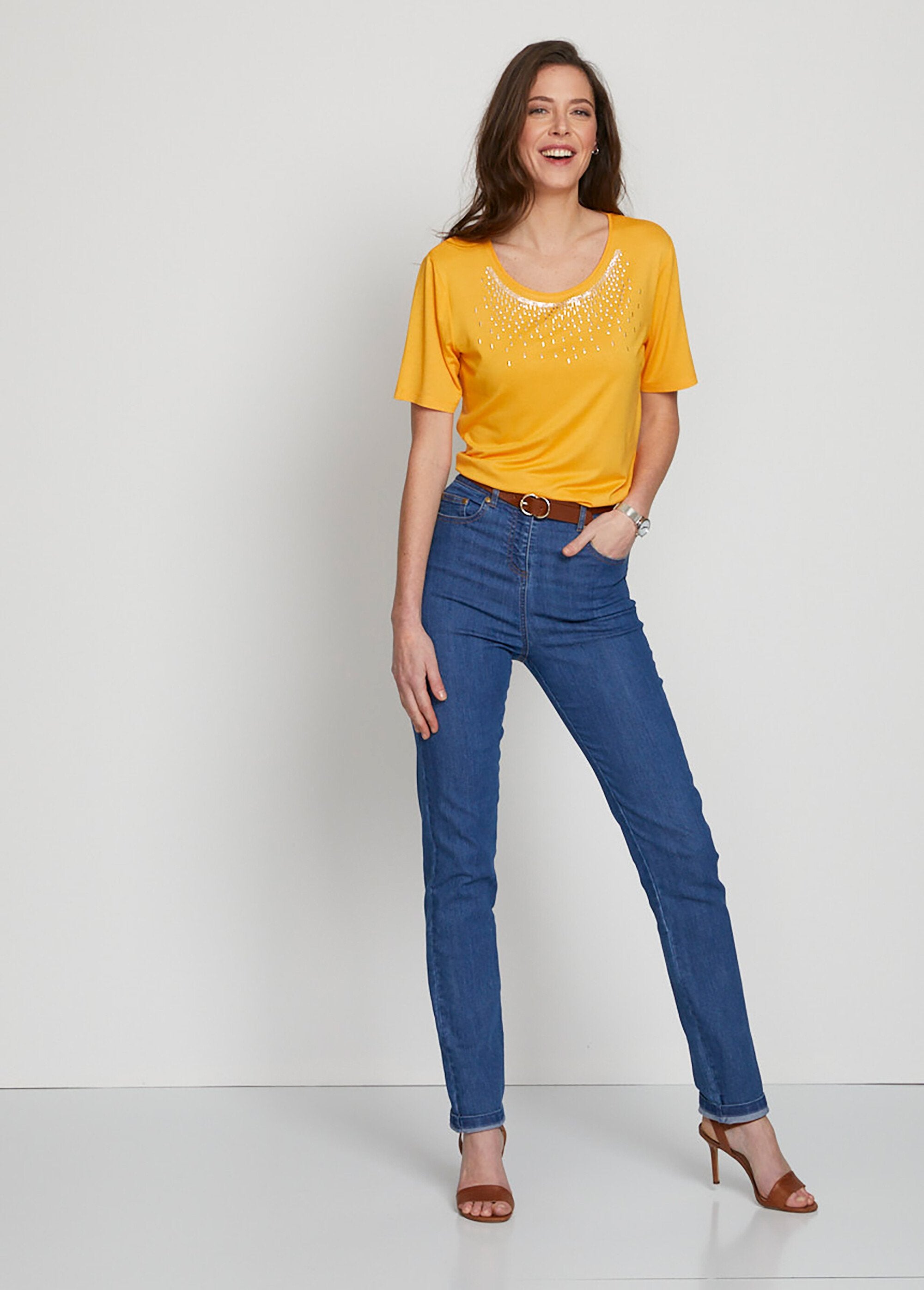T-shirt_van_jersey_met_strass_Jaune_SF1_slim