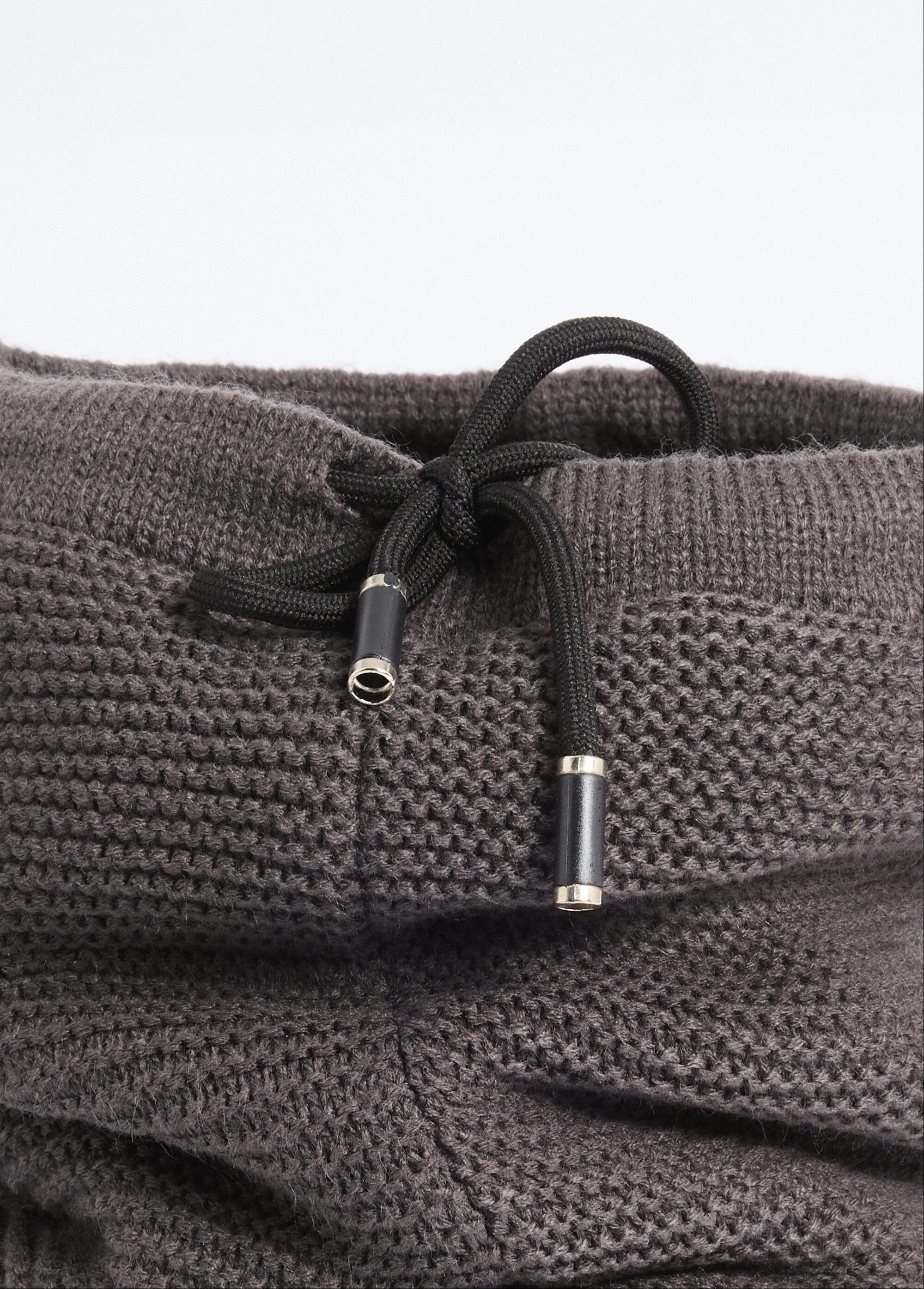 Breiwerk_en_sherpa_choker,_rijststeek_Gris_DE1_slim