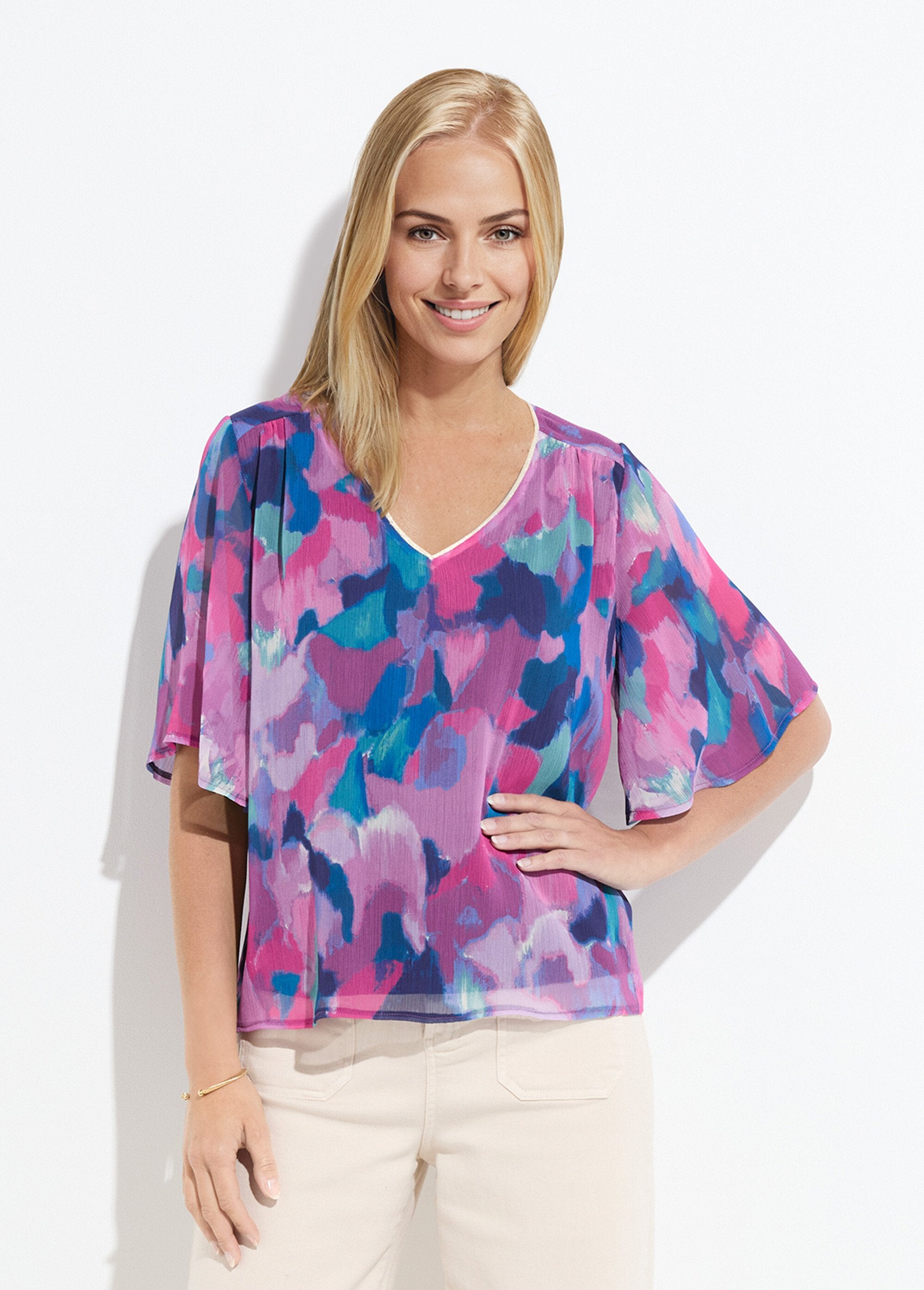 Losvallende_voile_tuniek_met_V-hals_en_print_Multicolore_FA1_slim