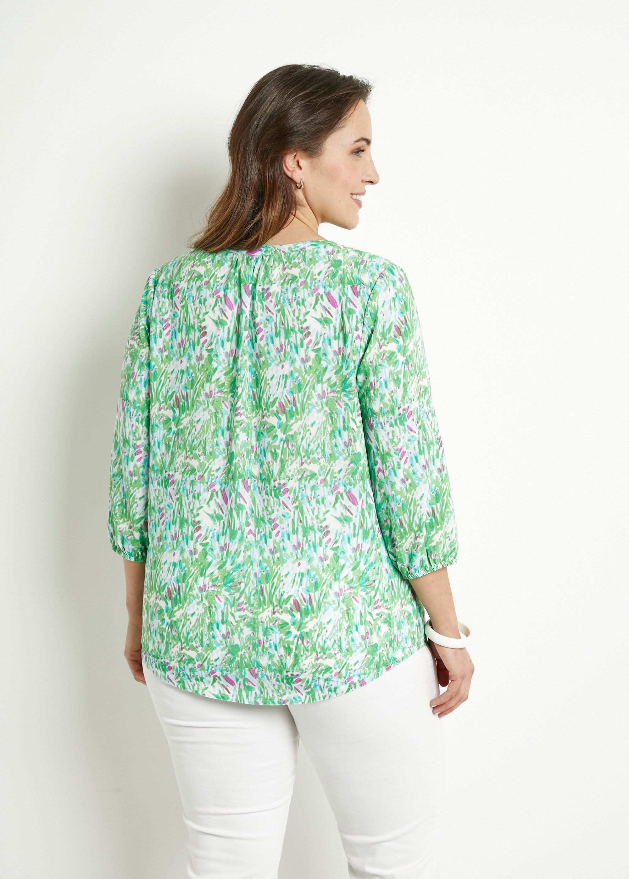 Lange_bedrukte_losvallende_tuniek_met_3/4_mouwen_Imprime_vert_DO1_curvy