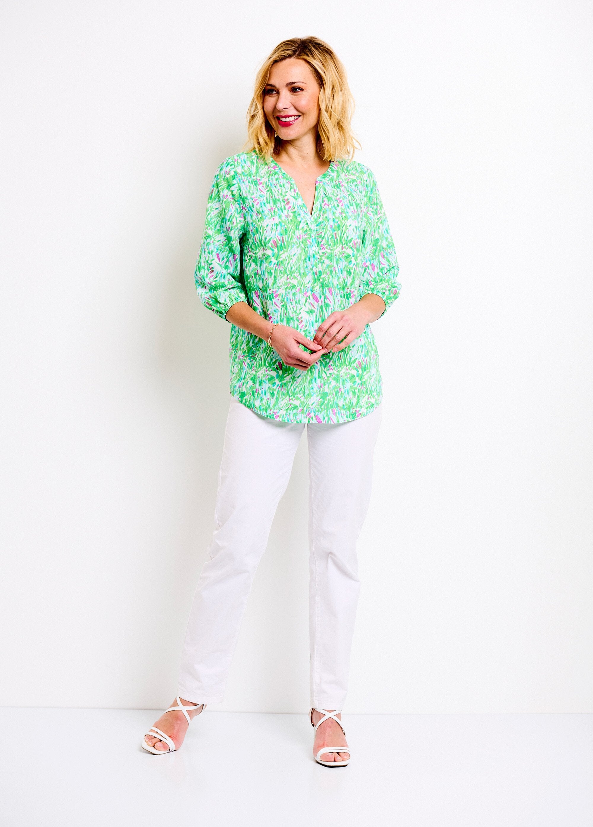 Lange_bedrukte_losvallende_tuniek_met_3/4_mouwen_Imprime_vert_SF1_slim
