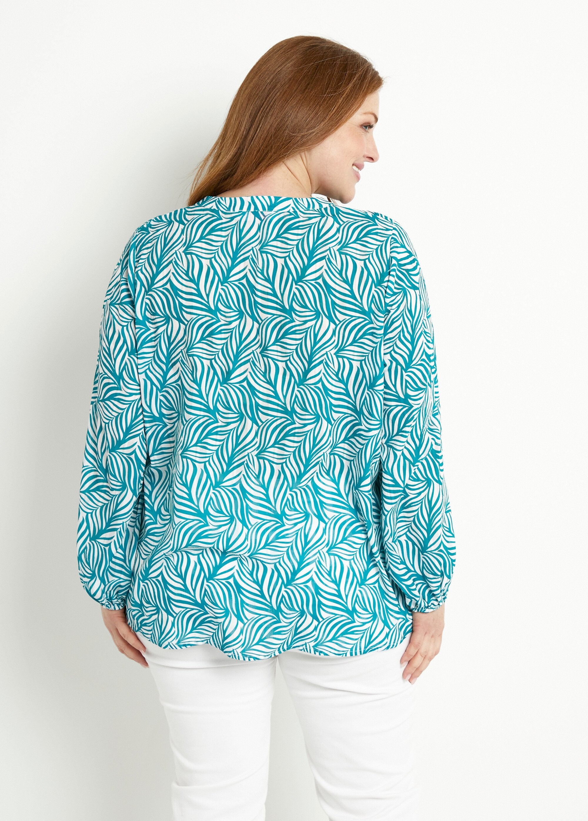 Lange_tuniek_met_knopen,_3/4_mouwen_Vert_et_blanc_DO1_curvy