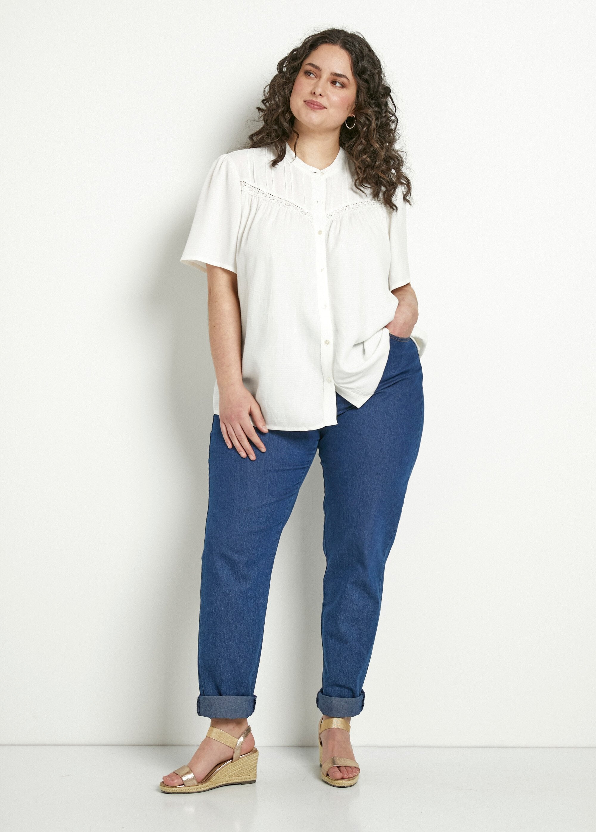 Bedrukte_tuniek_met_vleermuismouwen_Ecru_SF1_curvy