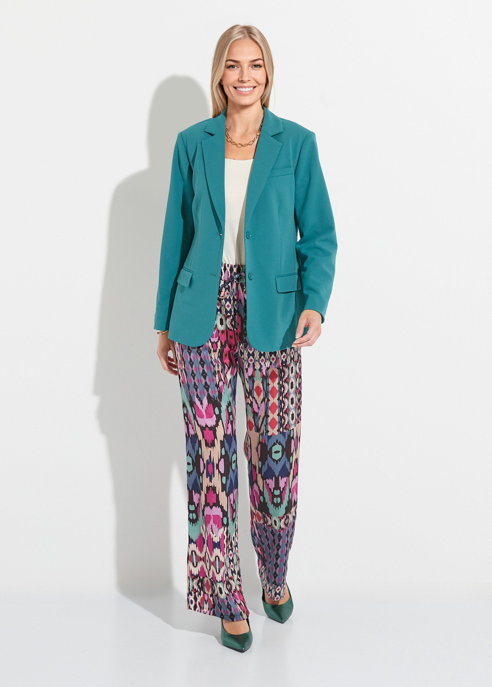 Effen_blazerjasje_met_rechte_snit_en_getailleerde_kraag_Vert_SF1_slim