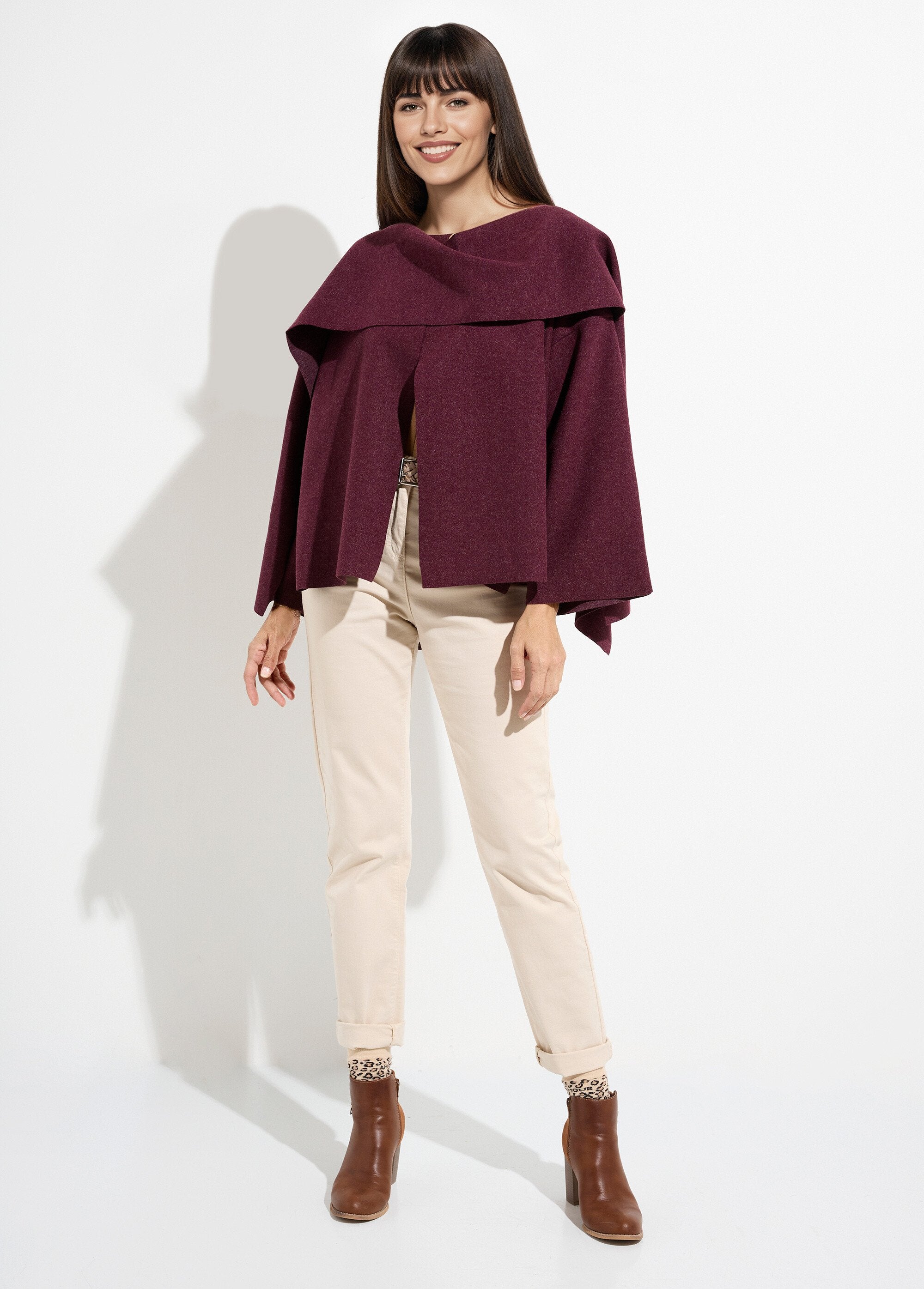 Jasje_en_sjaal_met_metalen_juwelenknoop_Bordeaux_SF1_slim