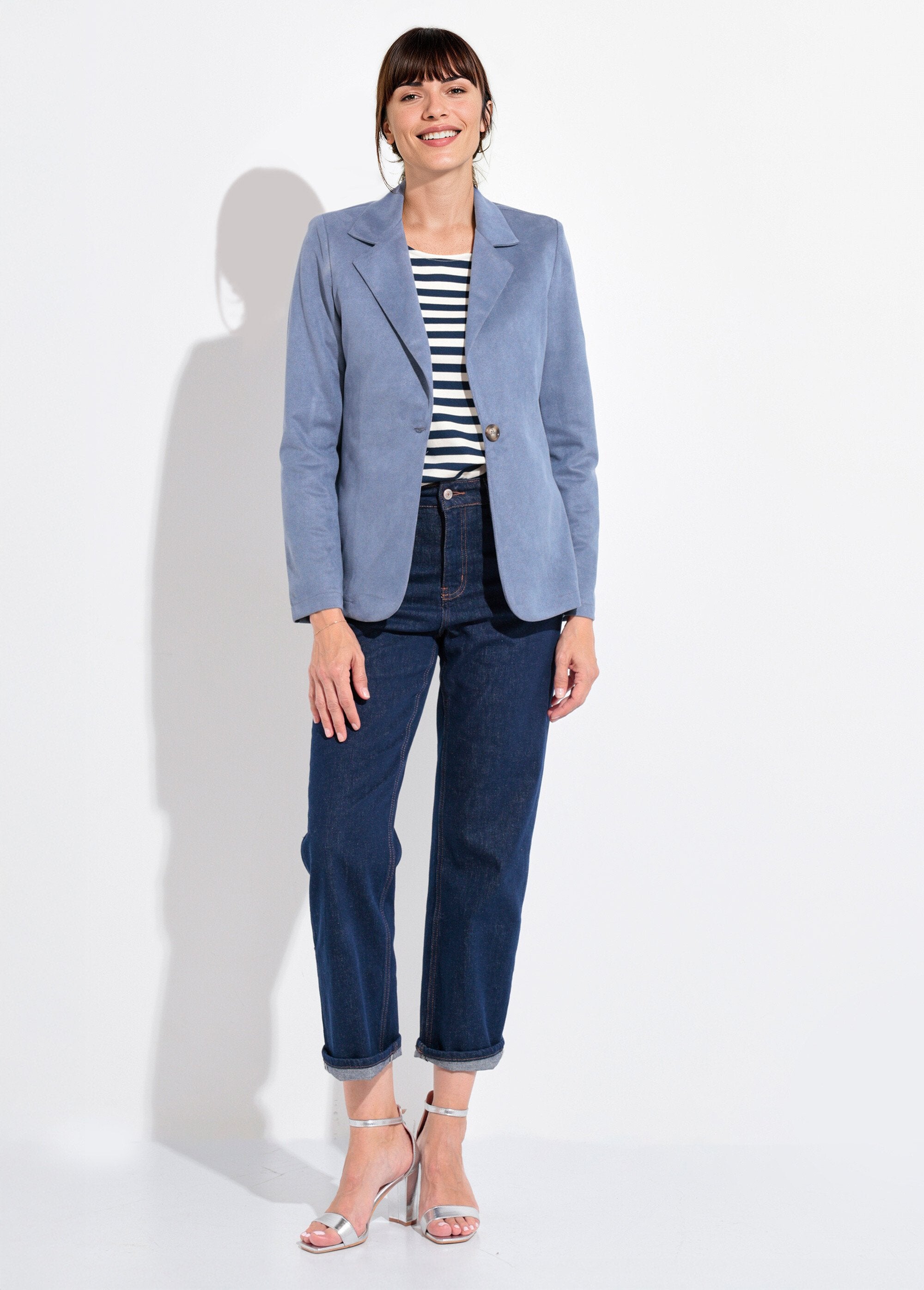 Jasje_met_1_knoopskraag_van_zachte_keperstof_Bleu_SF1_slim