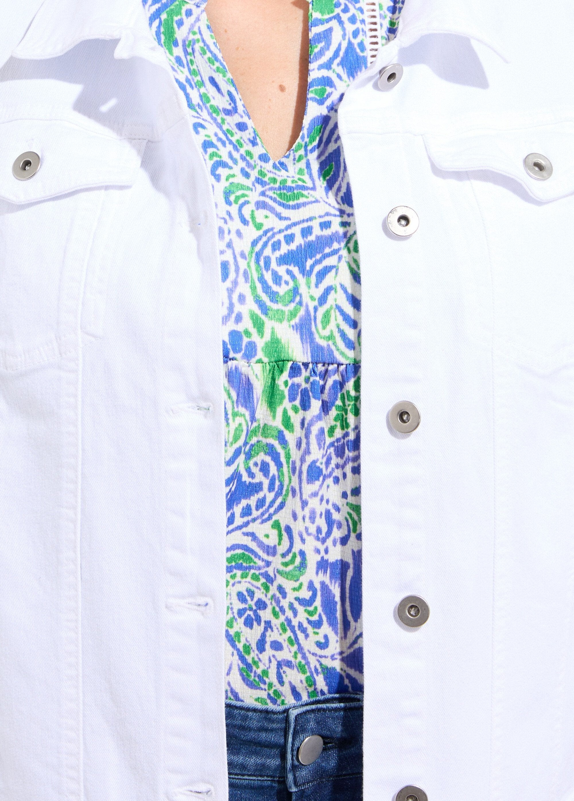 Button-down_spijkerjack_WIT_DE1_slim