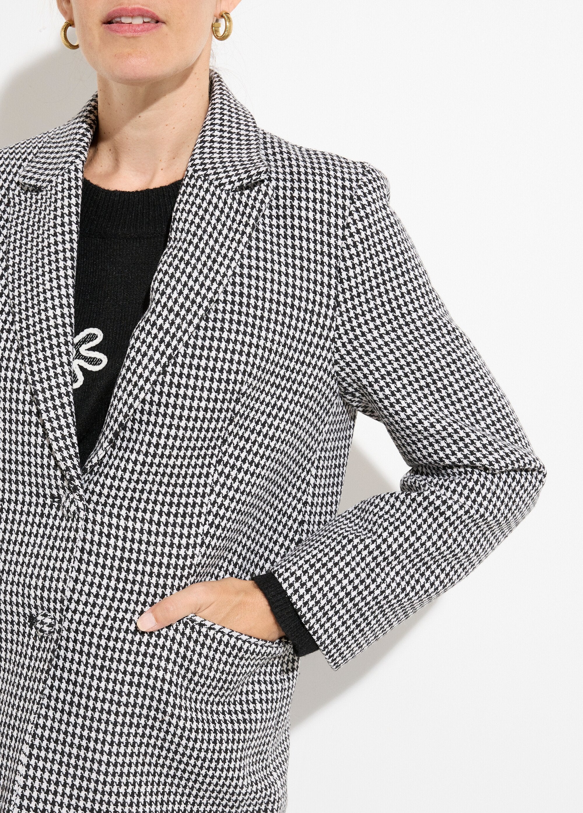 Jacquard_houndstooth_jasje_met_op_maat_gemaakte_kraag_Noir_et_blanc_DE1_slim