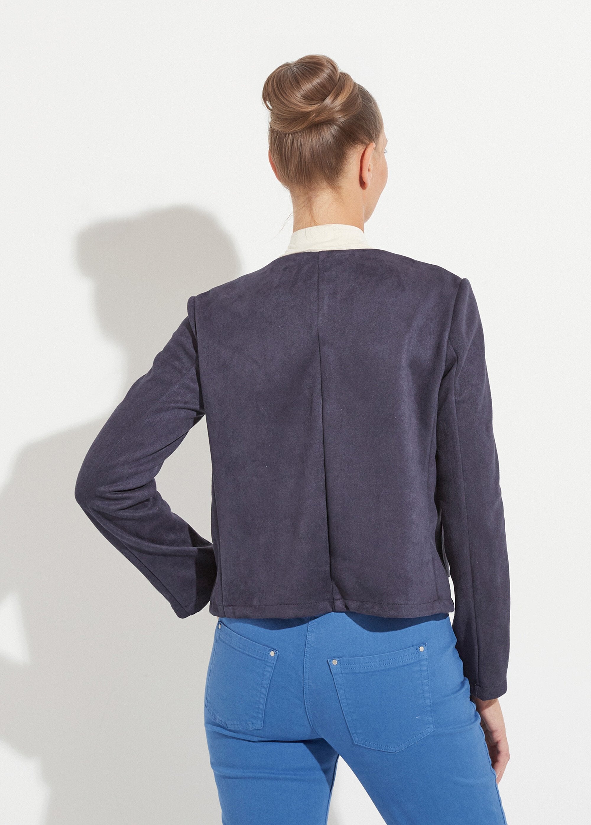 Navy_korte_jas_zonder_kraag_met_knoopsluiting_Marine_DO1_slim