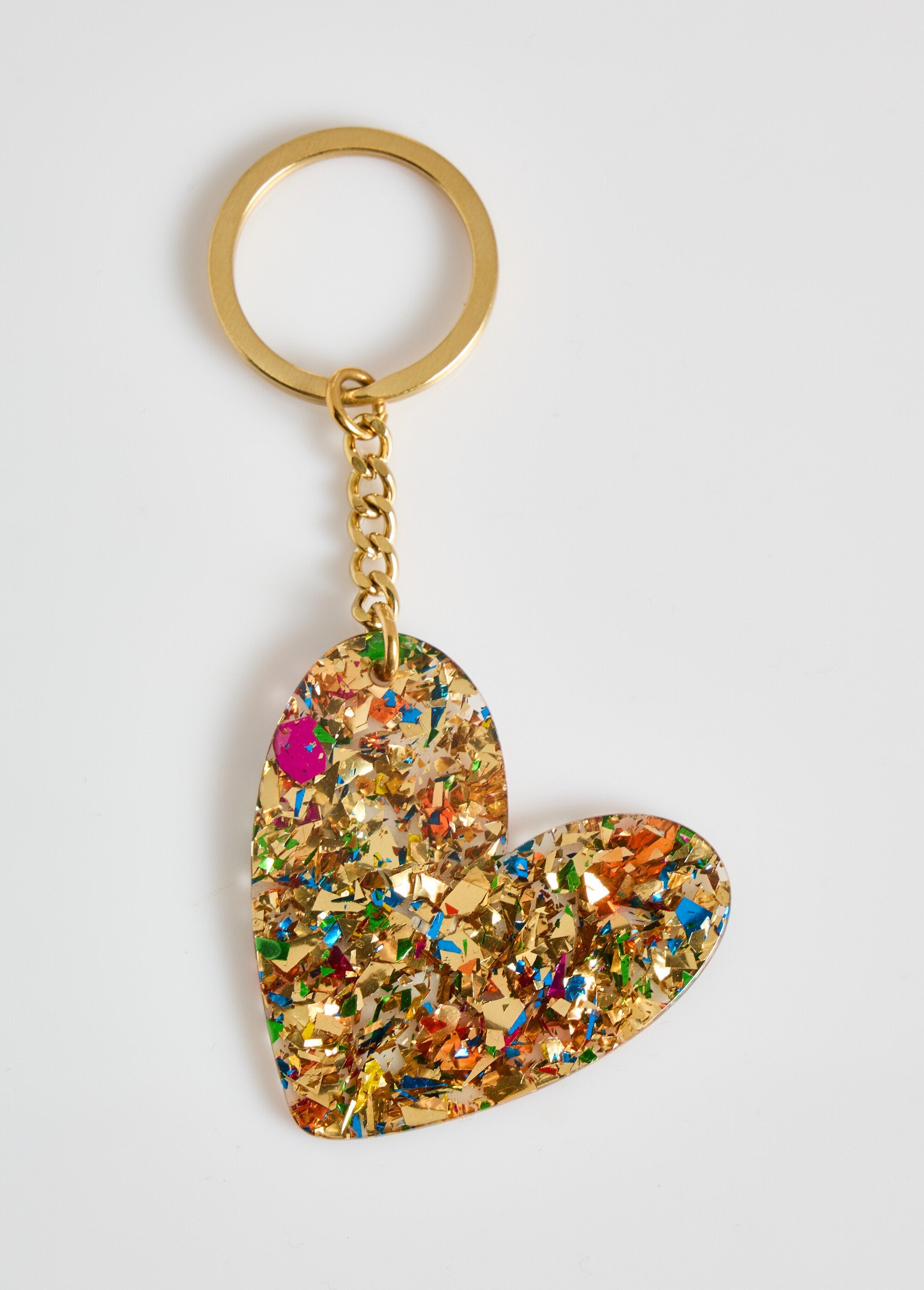 Hartvormige_sleutelhanger_van_hars_Dore_DO1_slim