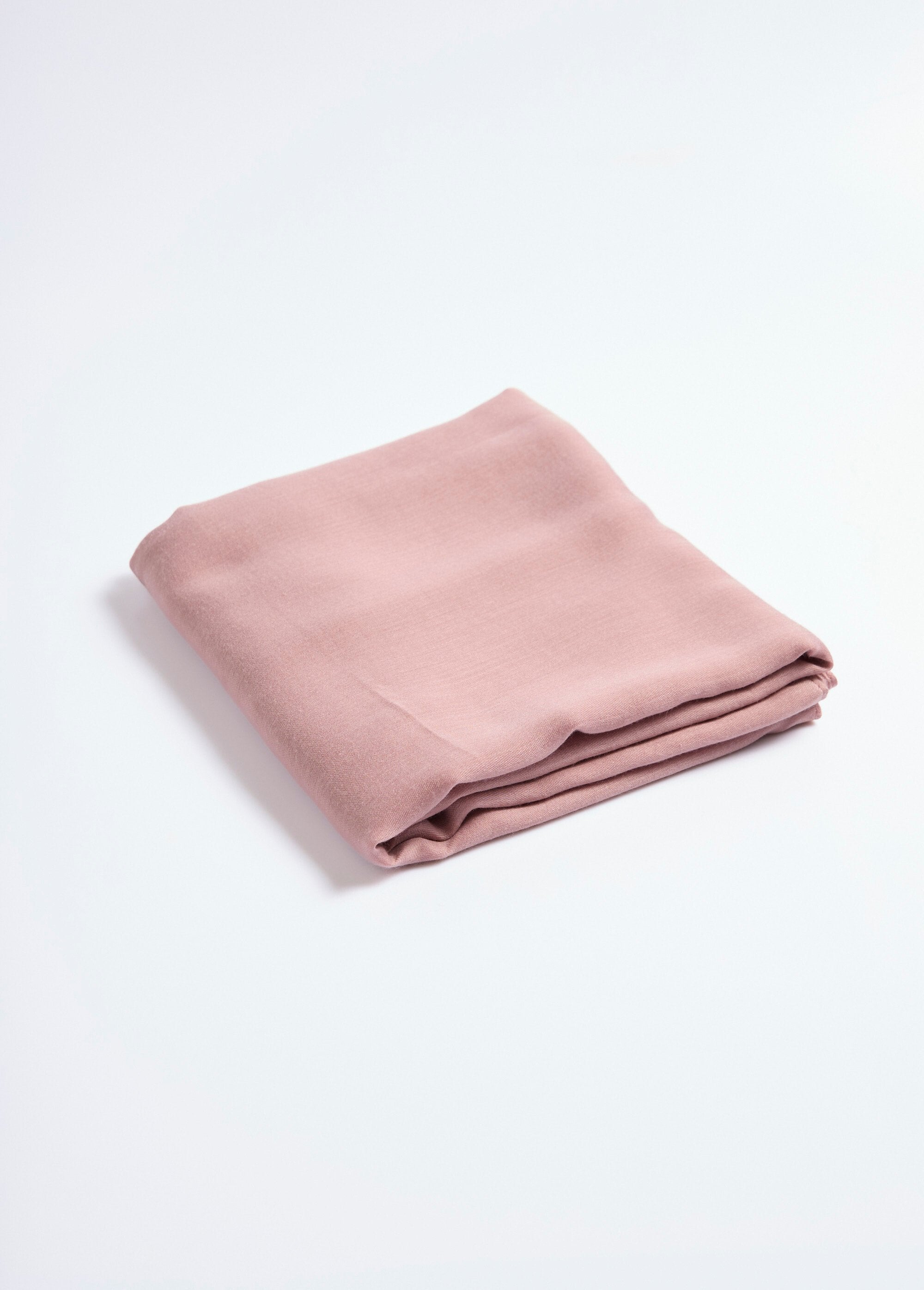 Étole_paréo_fluide_à_nouer_Rose_poudre_DE1_slim