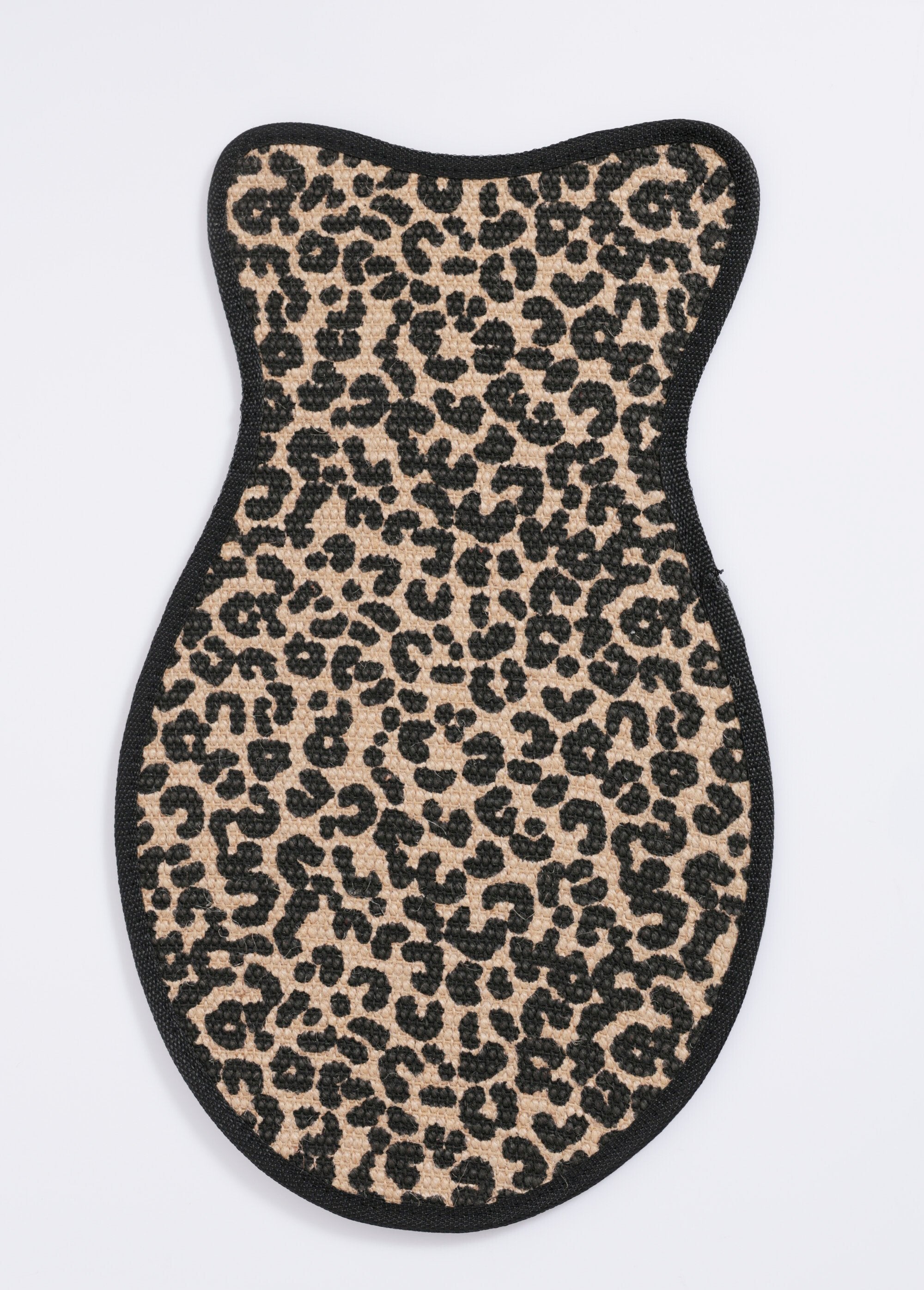 Krabpaal_met_mooie_decoratie_Leopard_DE1_slim