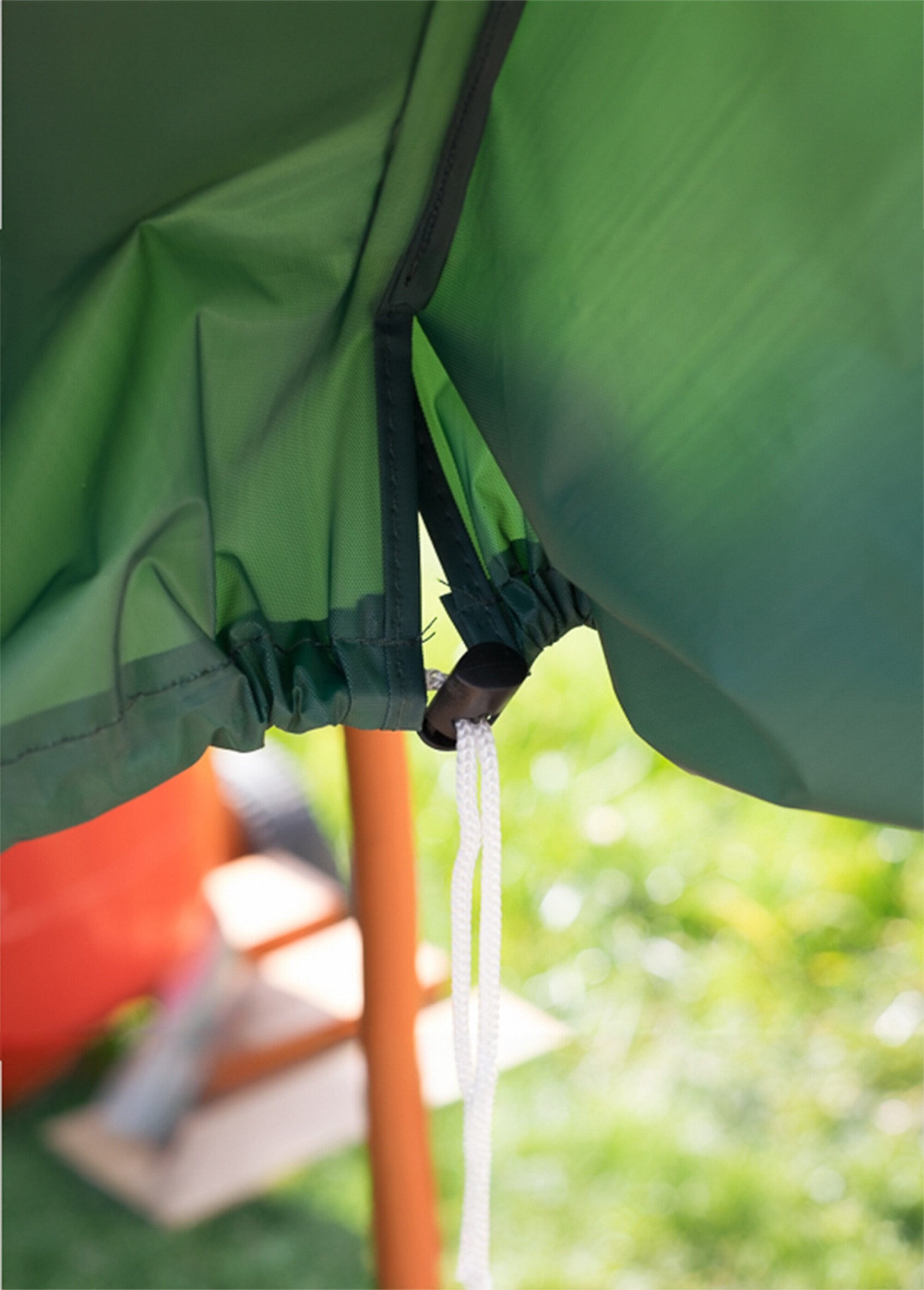 Beschermhoes_voor_stapelstoelen_Vert_DE2_slim