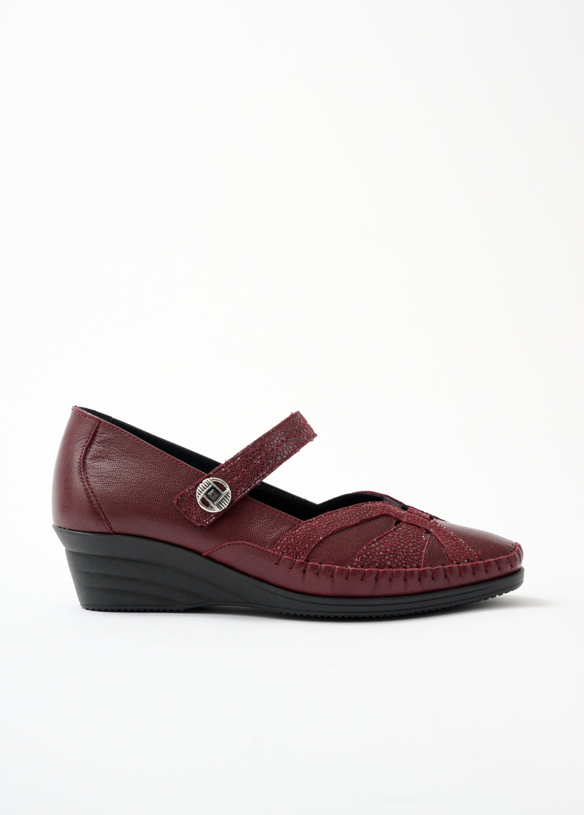 Leren_ballerina's_met_comfortabele_wijdte_en_klittenbandsluiting_Bordeaux_DR1_slim