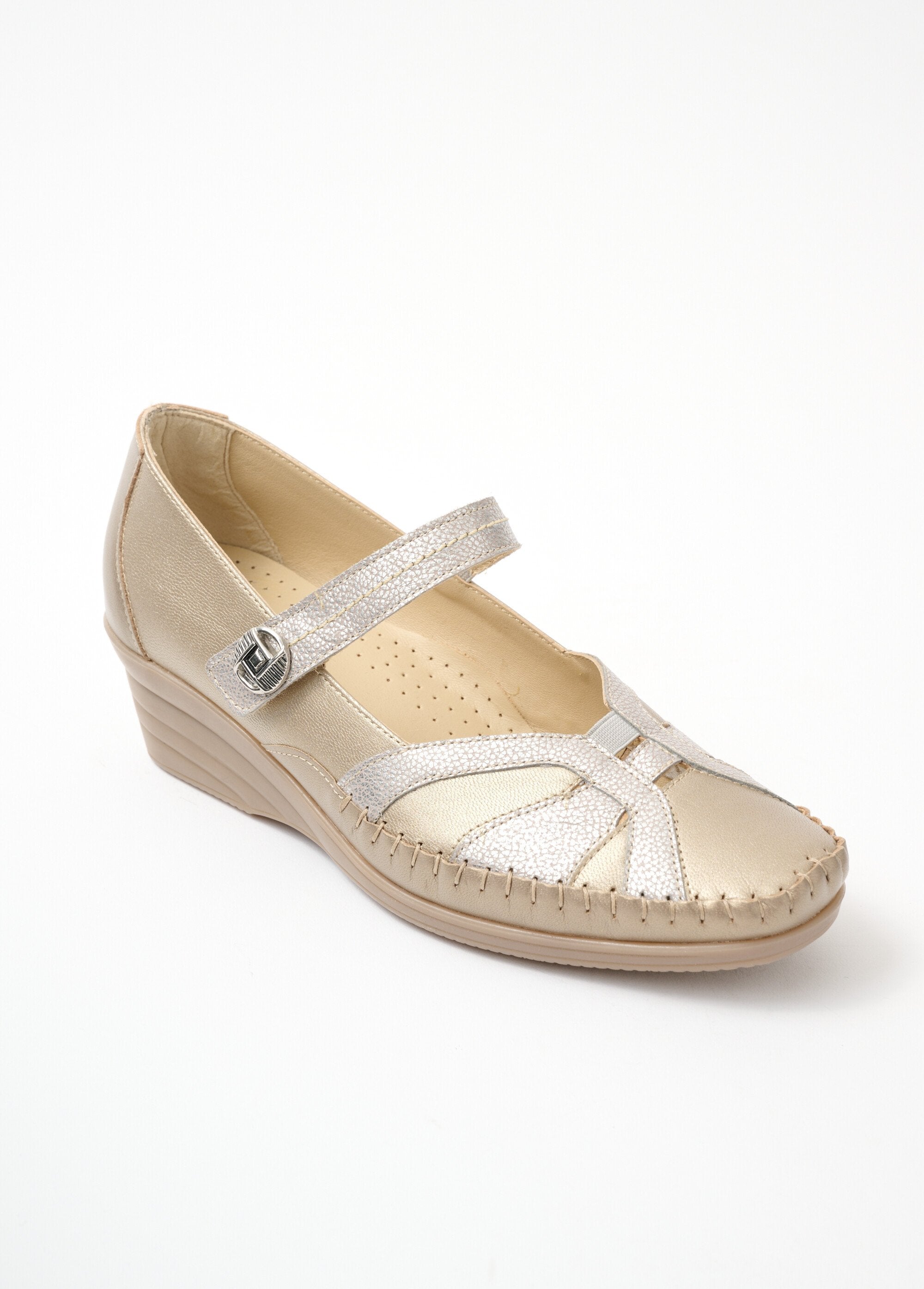 Leren_ballerina's_met_comfortabele_wijdte_en_klittenbandsluiting_goud-beige_FA1_slim