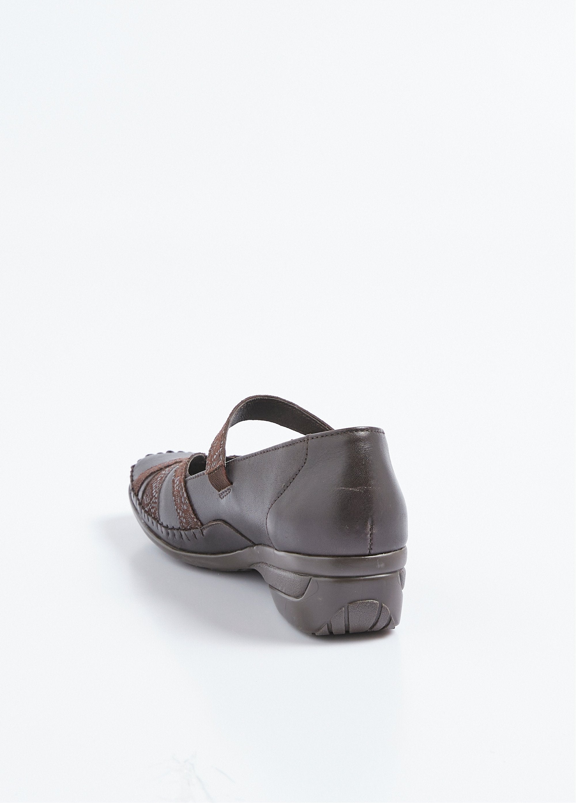 Leren_ballerina's_met_comfortabele_wijdte_en_klittenbandsluiting_Marron_DO1_slim