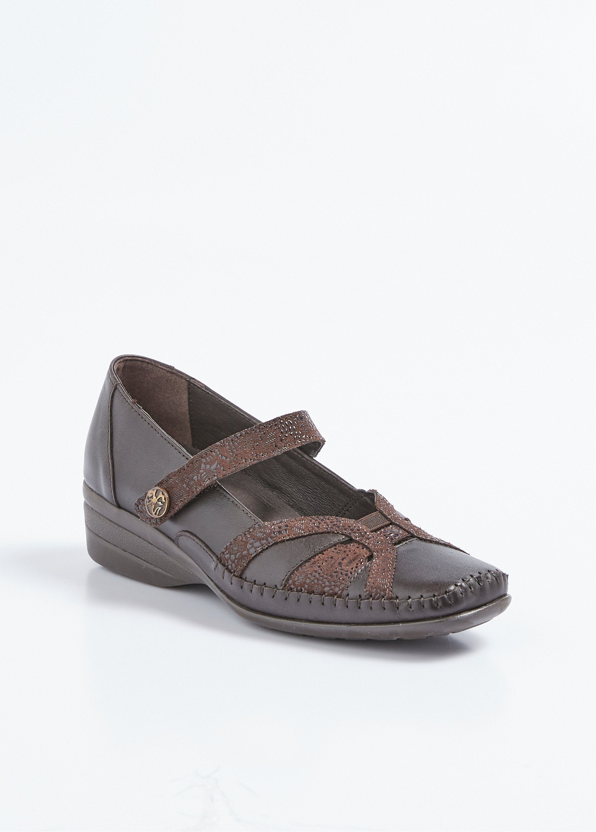 Leren_ballerina's_met_comfortabele_wijdte_en_klittenbandsluiting_Marron_FA1_slim