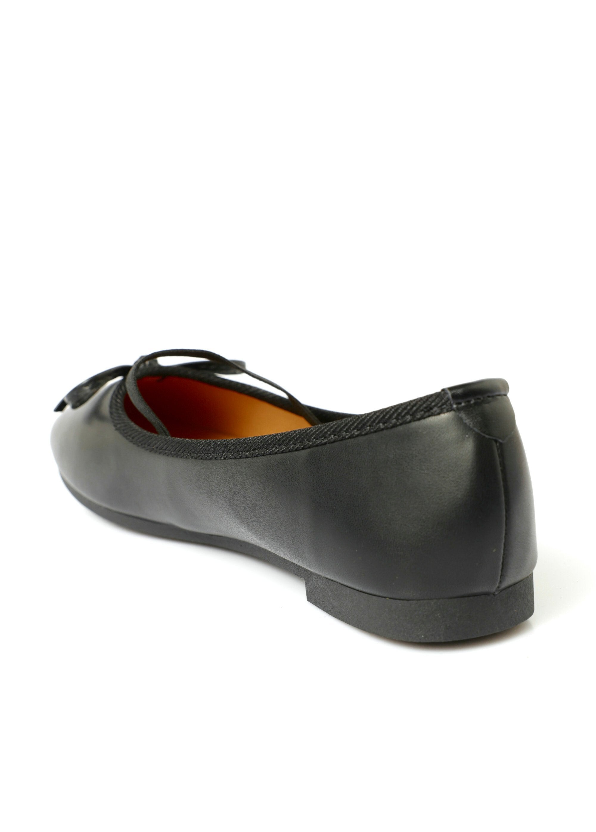 Platte_ballerina's_met_elastisch_bovenwerk_Noir_DO1_slim