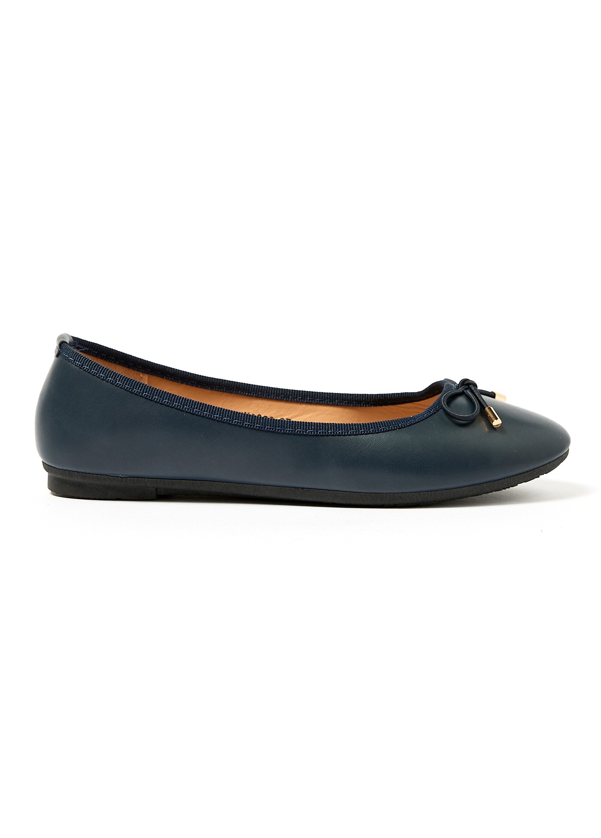 Ballerina's_met_platte_hakken_en_strikje_Marine_DR1_slim