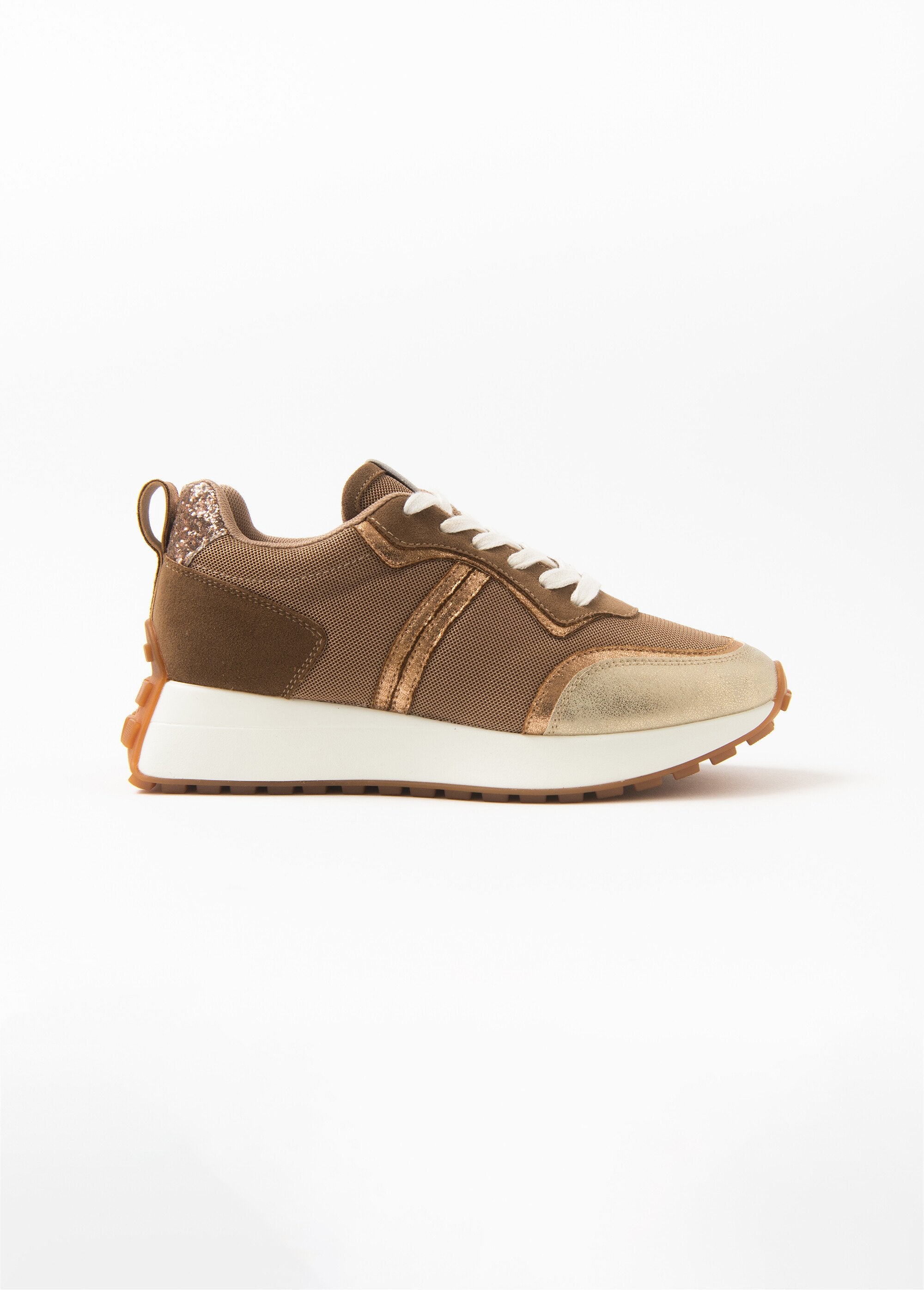 Multi-materiaal_gouden_veterschoenen_Dore_DR1_slim