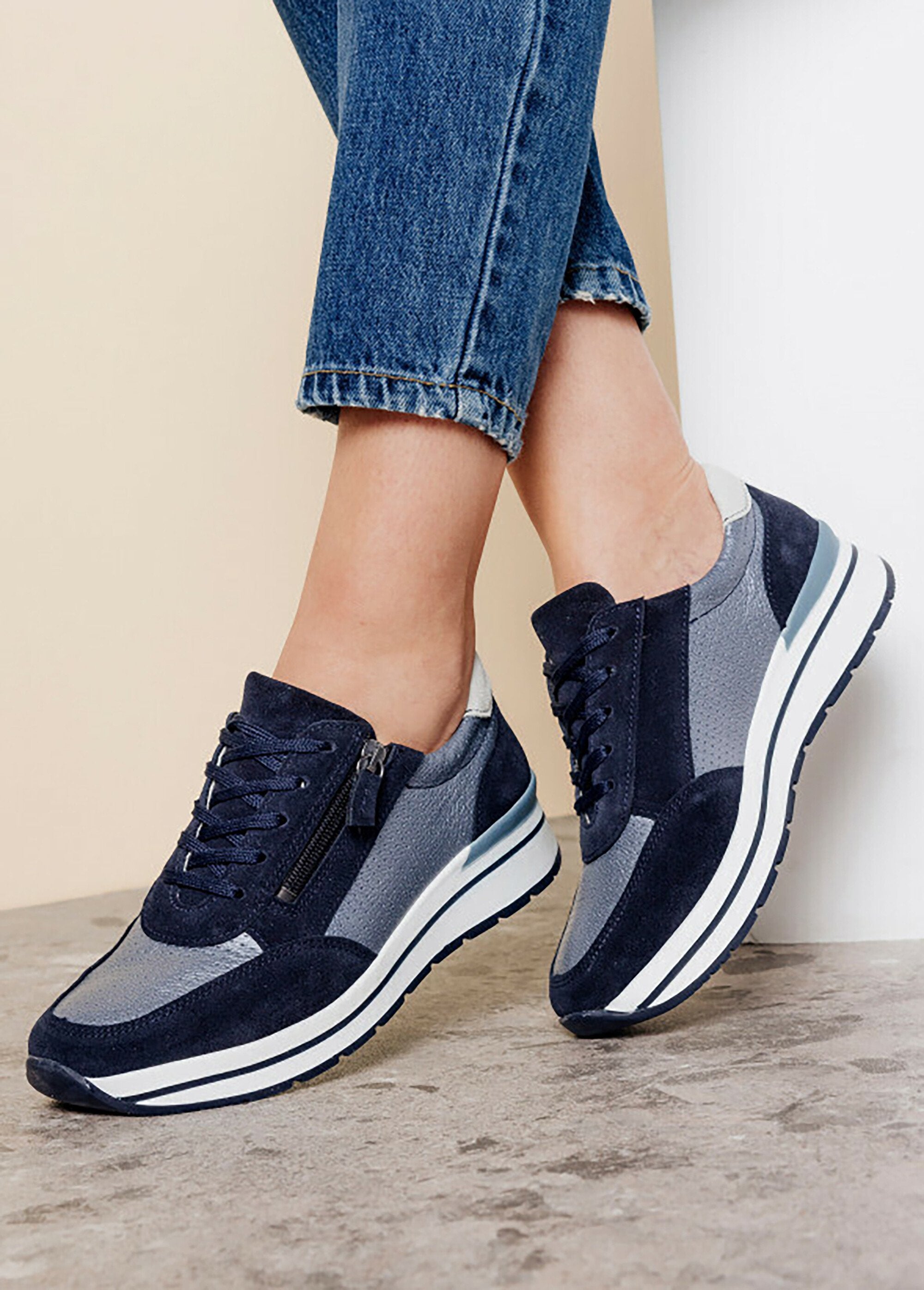 Comfort_wijdte_leren_bi-materiaal_sportschoenen_Blauw_SF1_slim