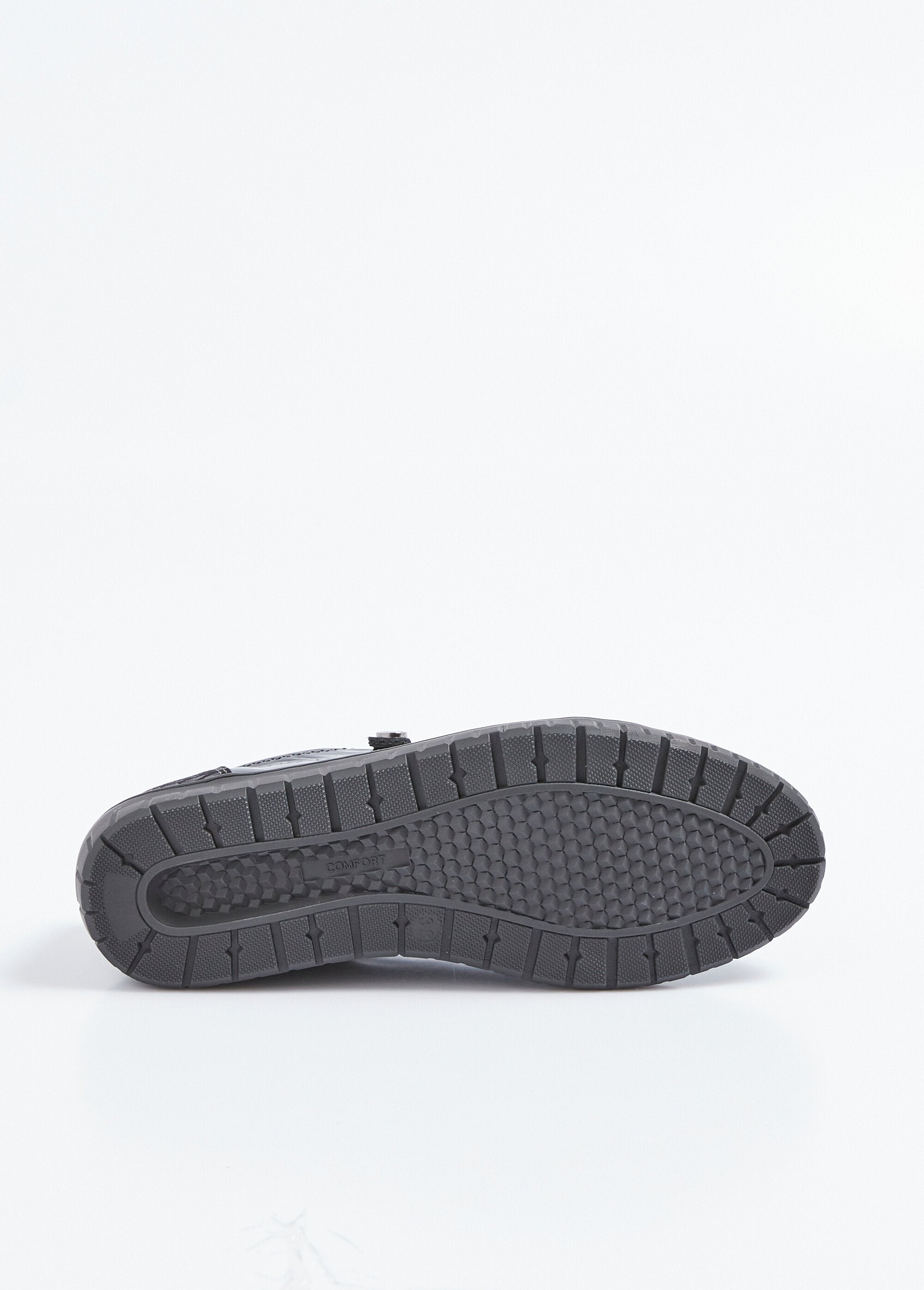 Brede_comfort_veterschoenen_met_ritssluiting_Zwart_UN1_slim