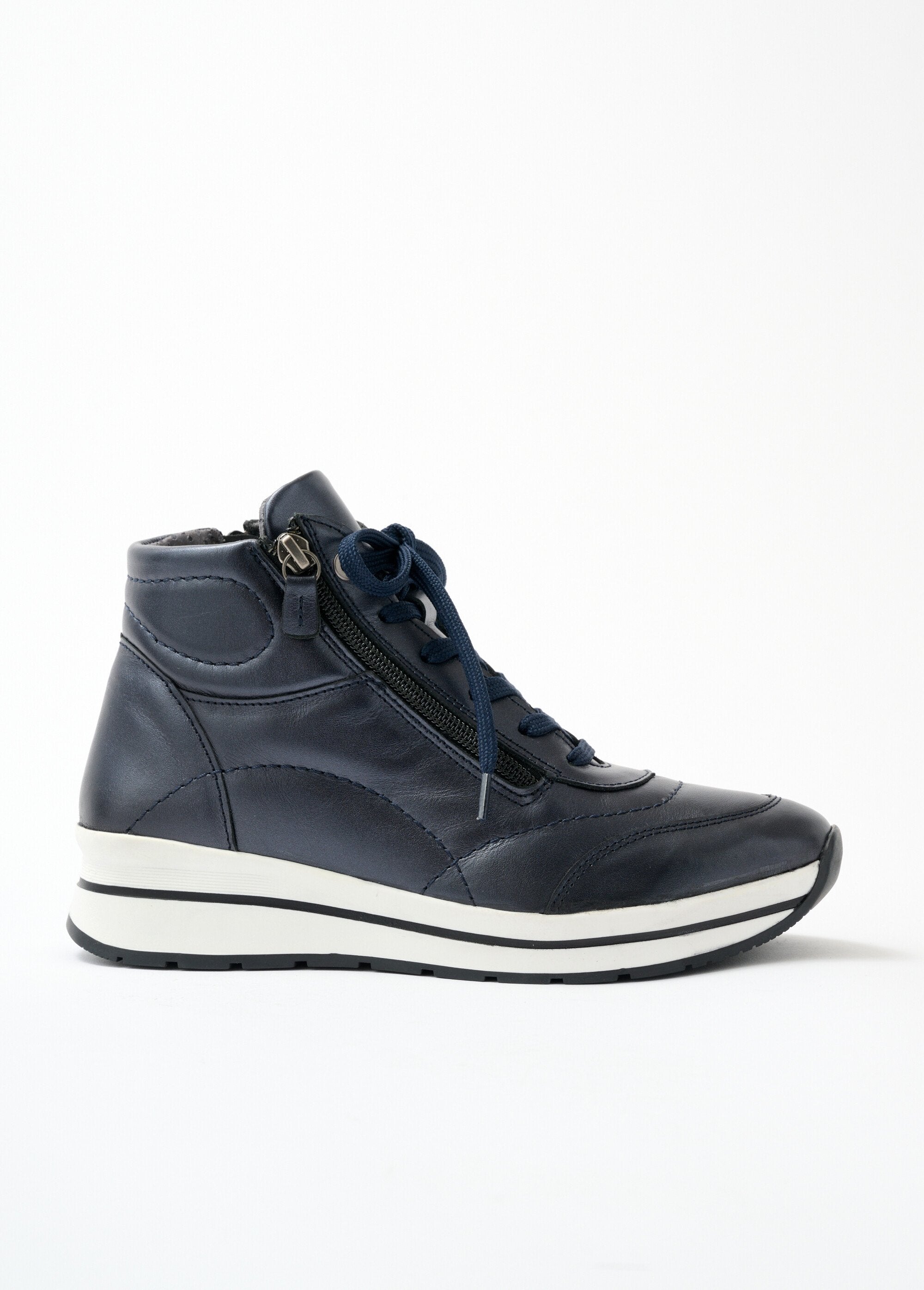 Leren_sportschoenen_met_comfortwijdte_Marine_irissen_DR1_slim