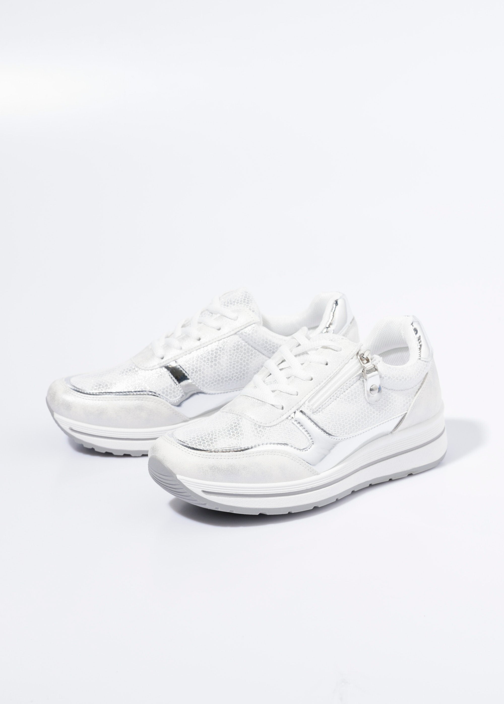 Sportschoenen_van_verschillende_materialen_met_veters_en_ritssluiting_Argente_DE1_slim