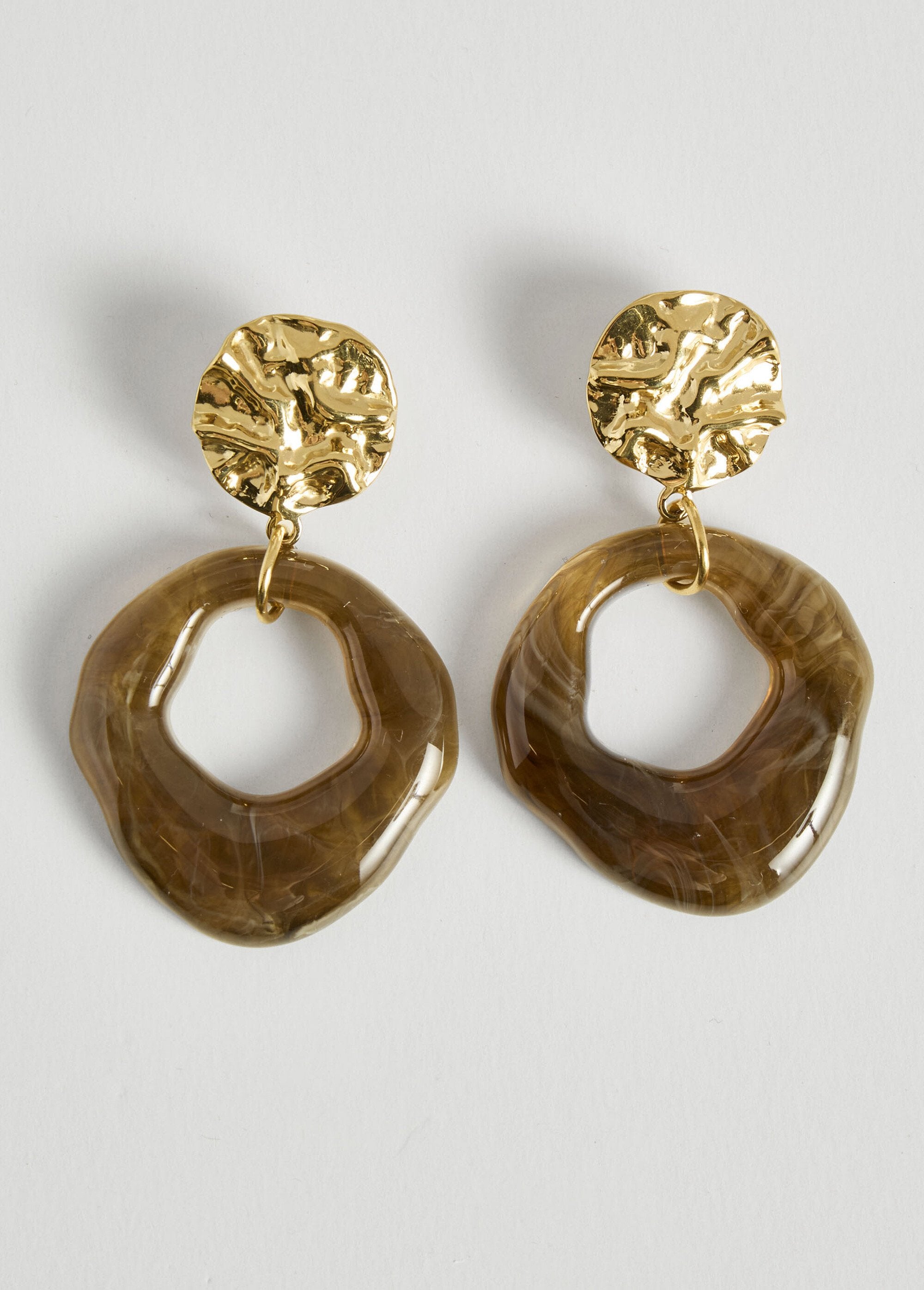 Oorbellen_van_roestvrij_staal,_hars_hanger_Marron_FA1_slim