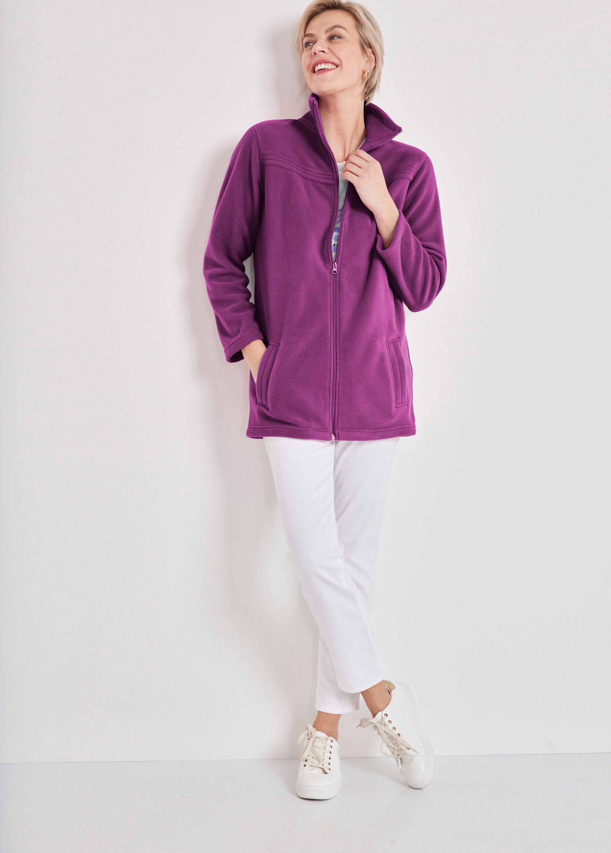 Fleecejack_met_lange_mouwen_en_ritssluiting_Aubergine_SF1_slim