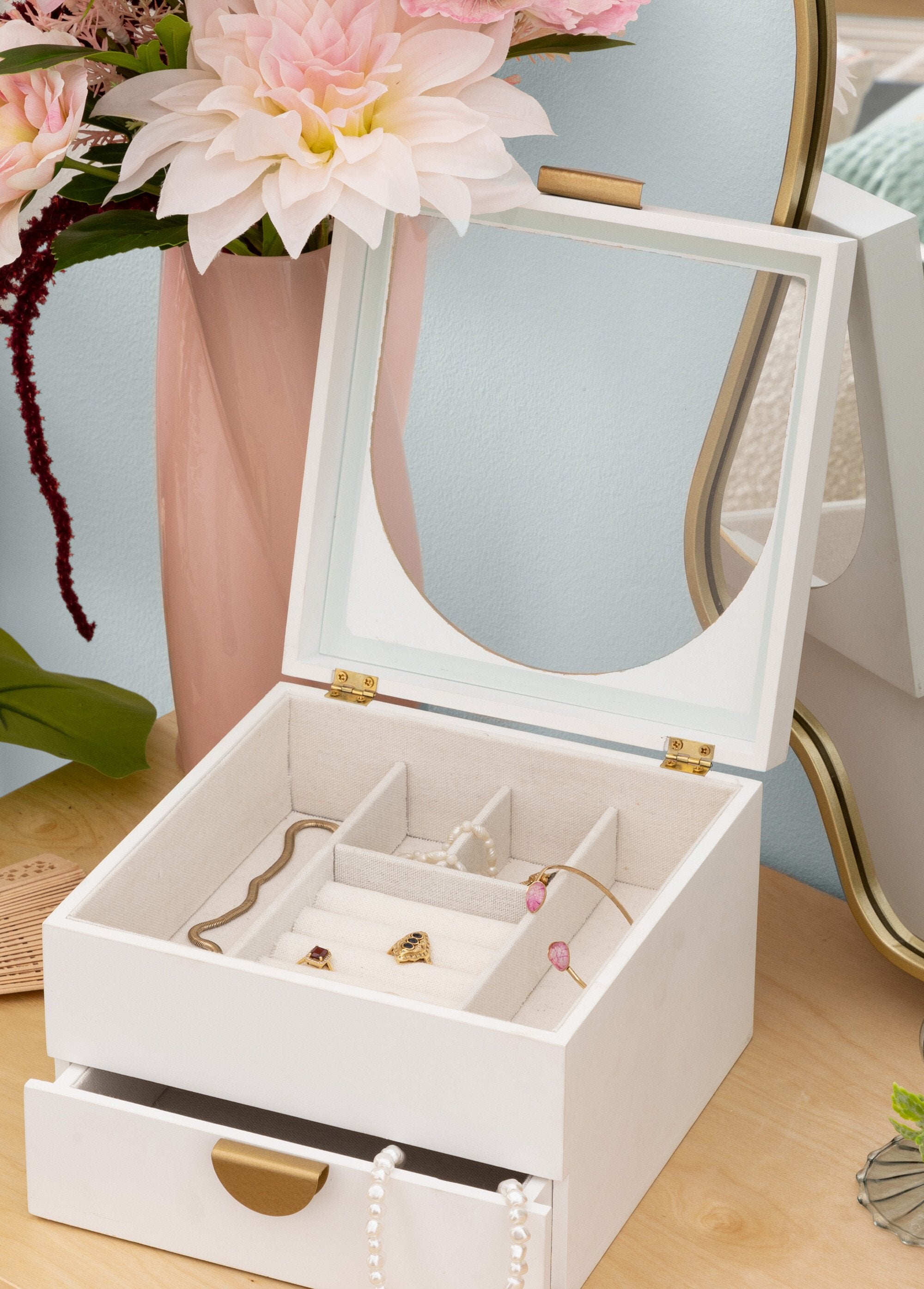 Glazen_juwelendoosje_in_hout_en_metaal_Blanc_SF1_slim