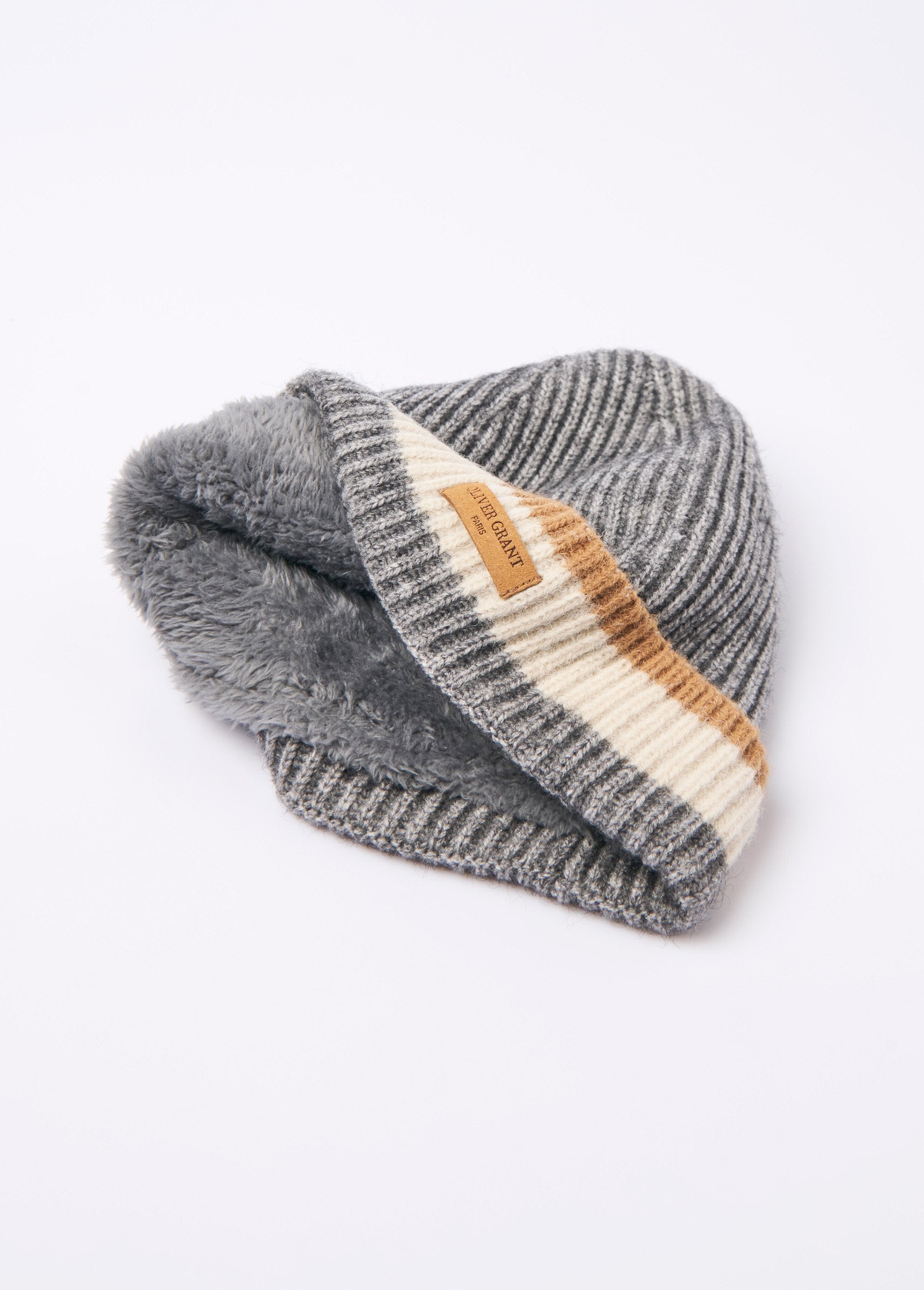 Warme_gebreide_muts_met_fleece_voering_Gris_DE1_slim