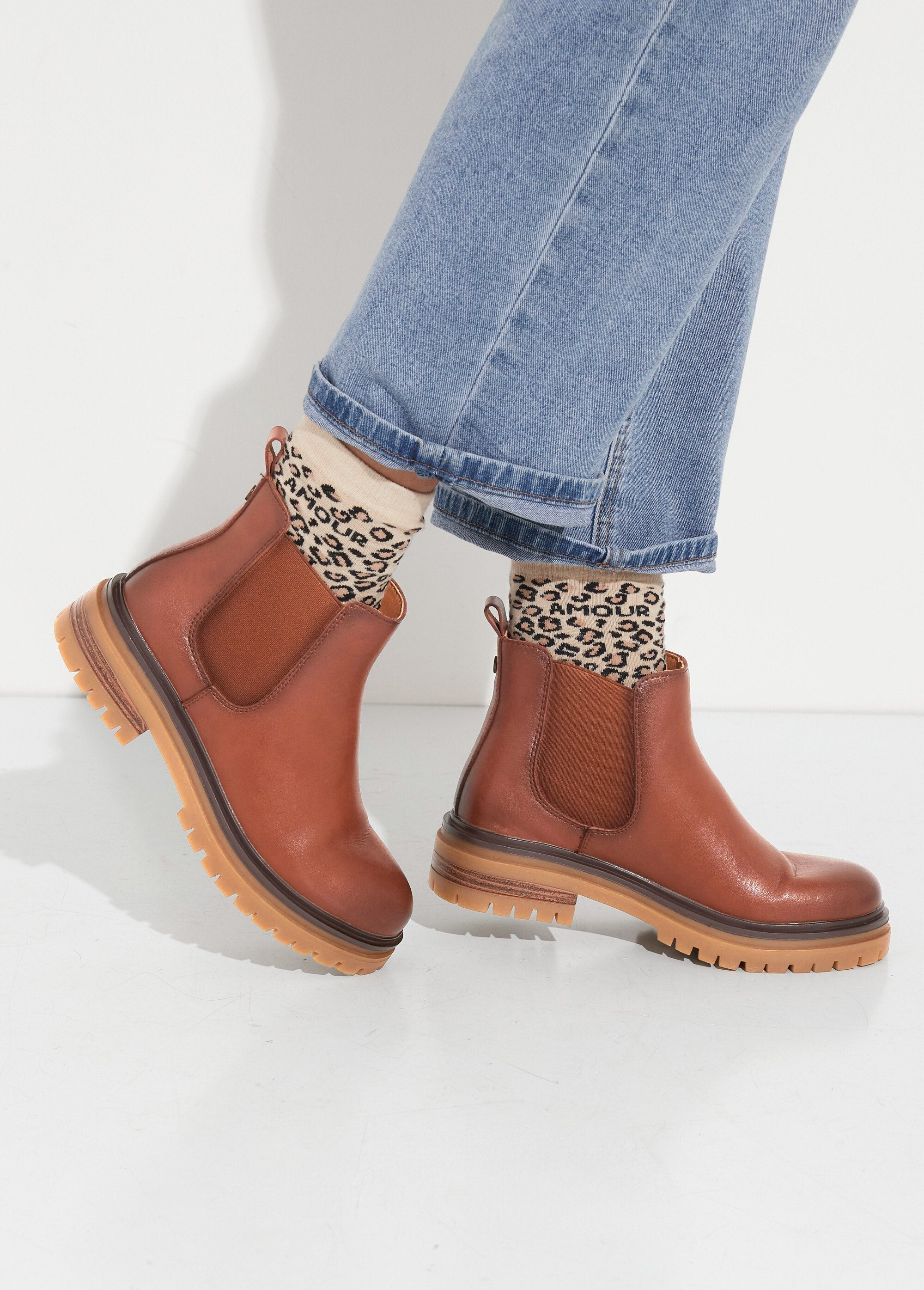 Chelsea_leren_laarzen_met_dikke_zool_Camel_SF1_slim