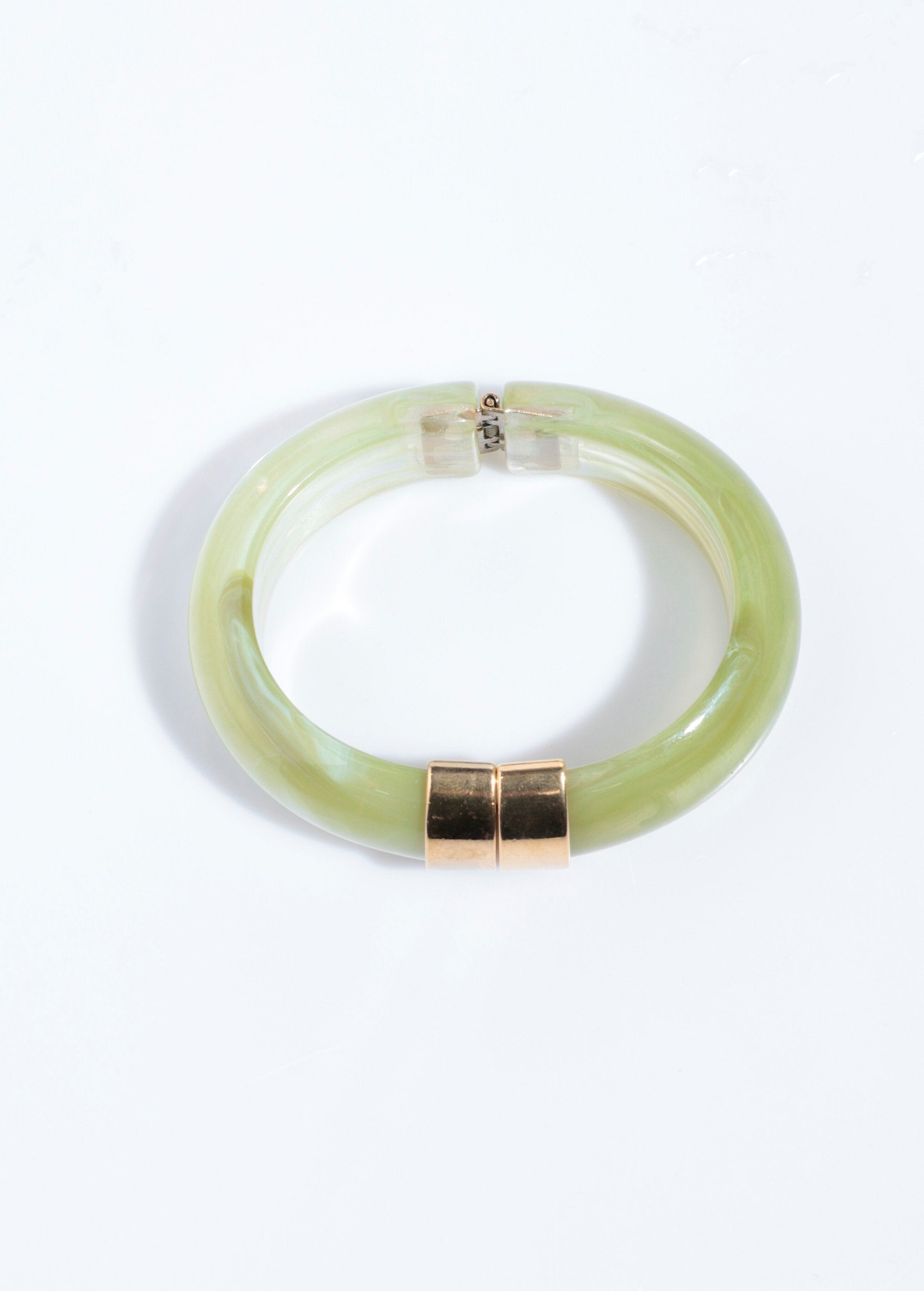 Halfharde_gemarmerde_en_roestvrijstalen_armband_Vert_DE1_slim