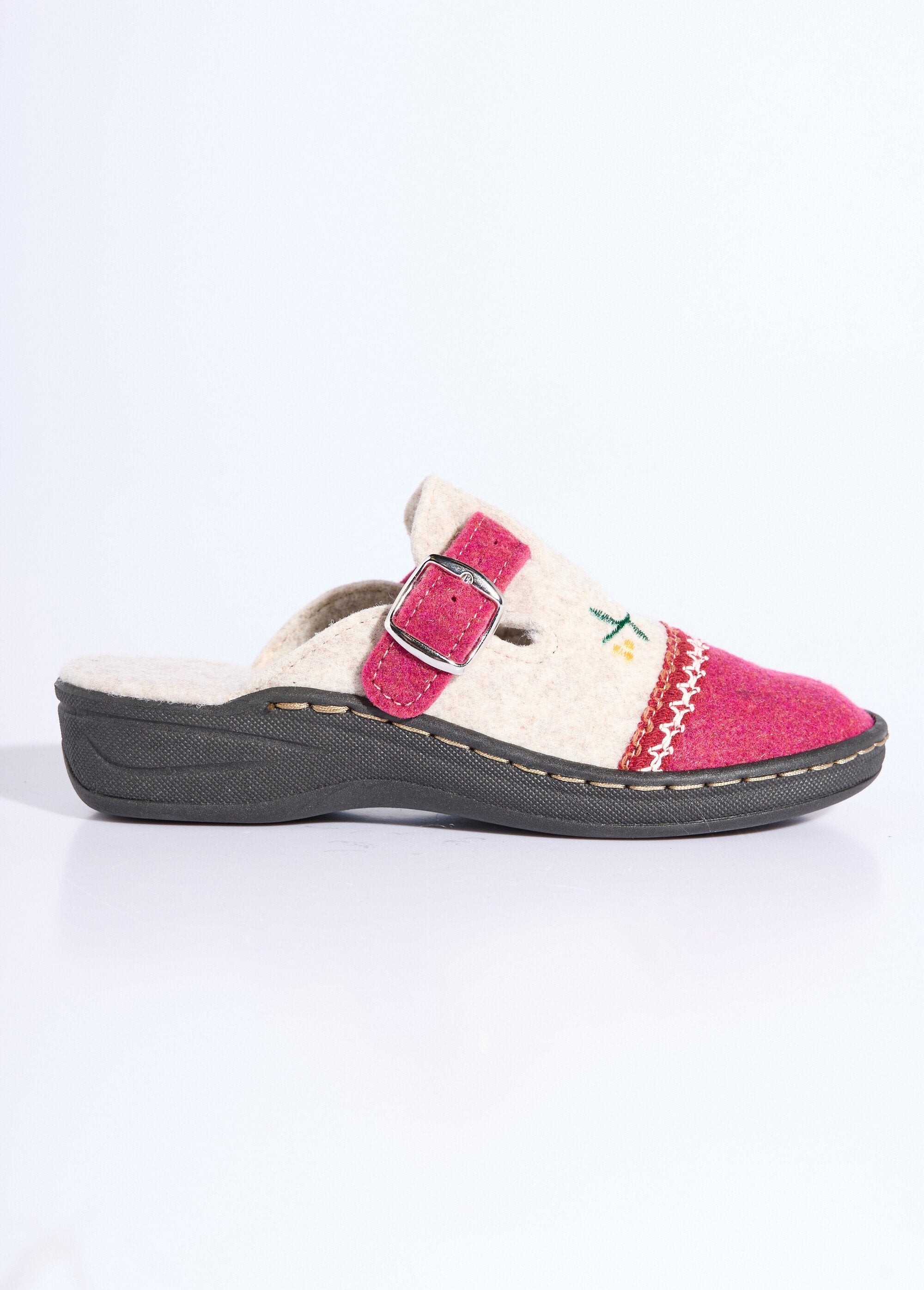 Comfort_breedte_geborduurde_klompslipper_Beige_en_bordeaux_DR1_slim