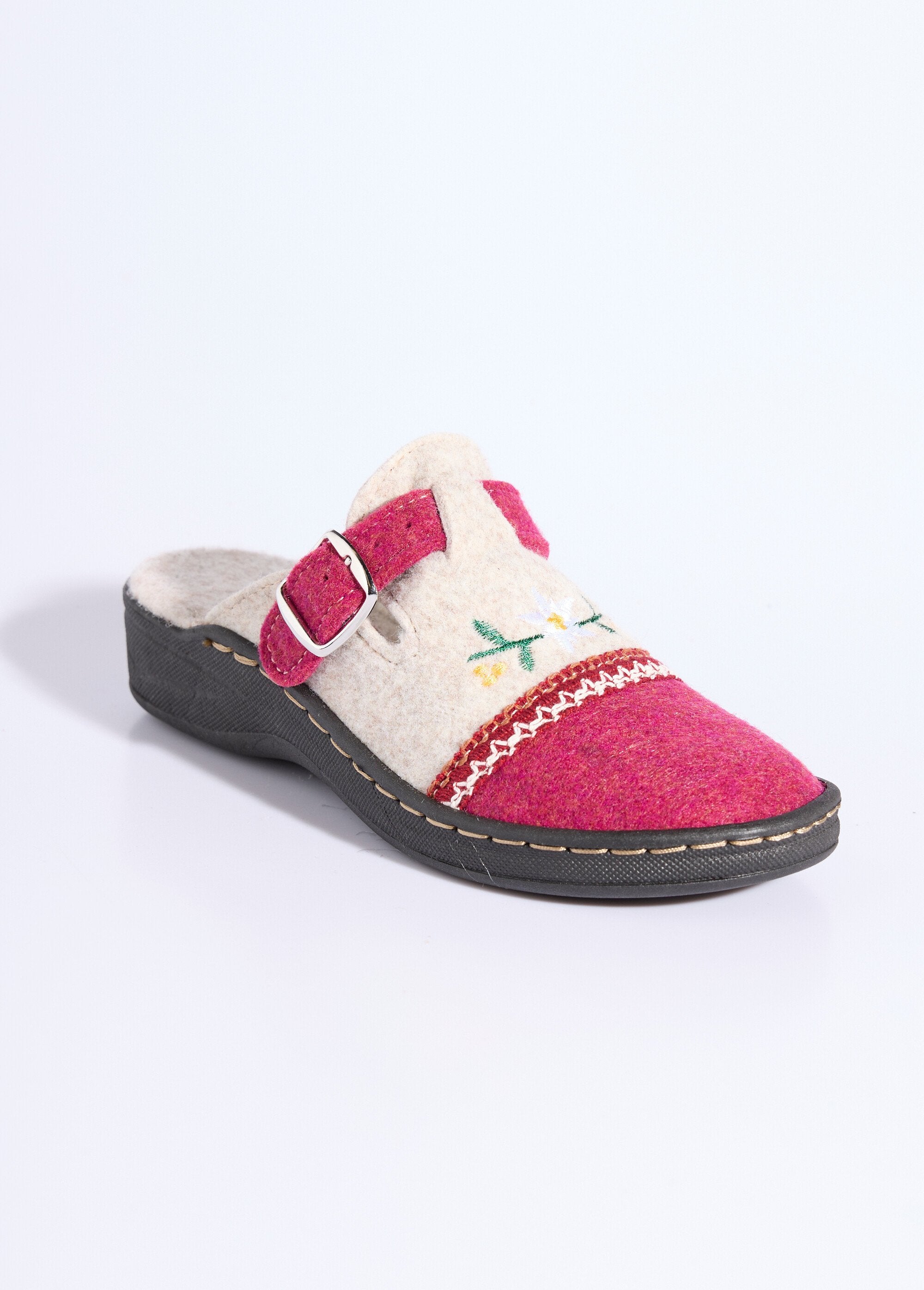 Comfort_breedte_geborduurde_klompslipper_Beige_en_bordeaux_FA1_slim