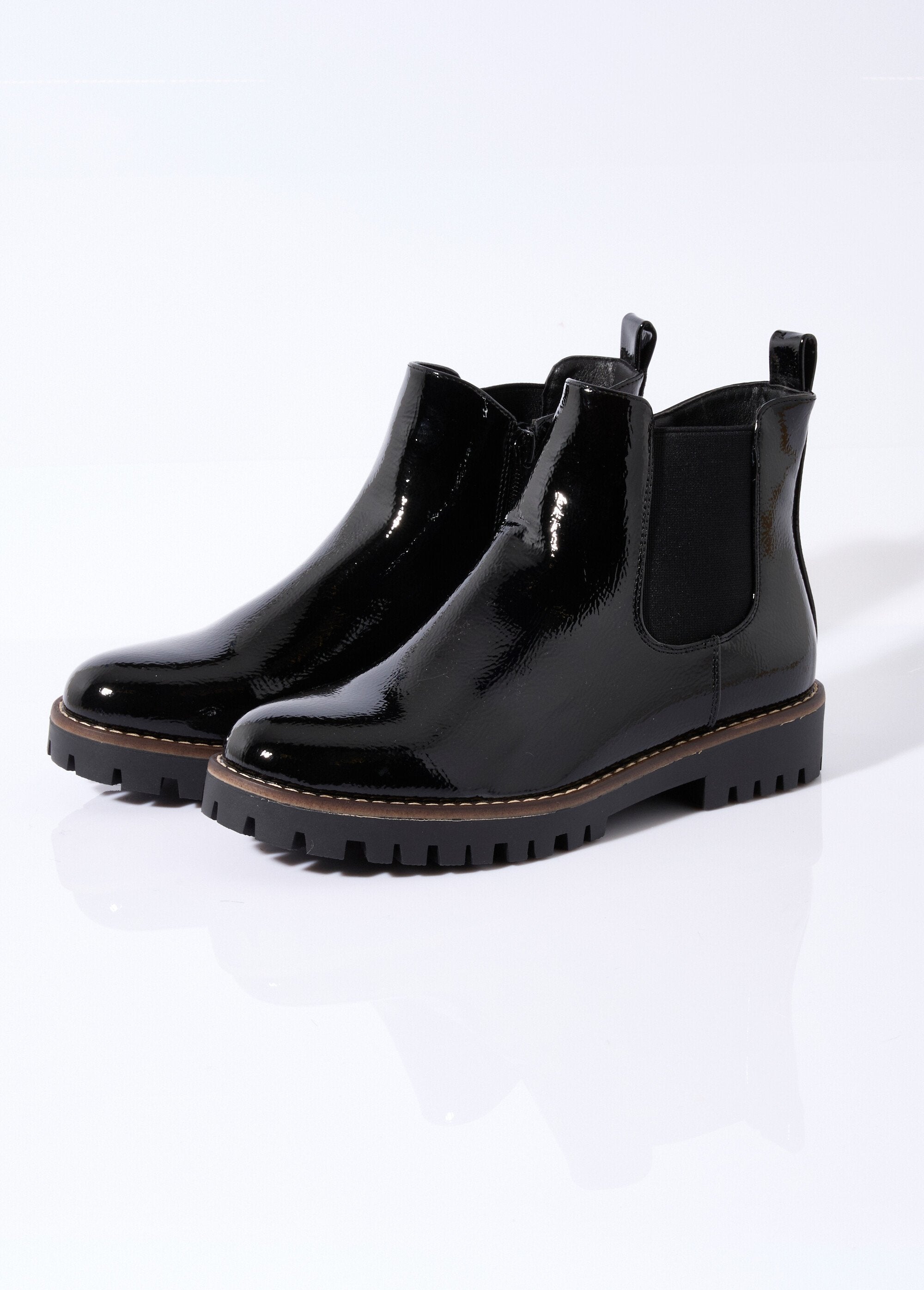 Fancy_Chelsea_boots_met_ingekeepte_zolen_Noir_DE1_slim