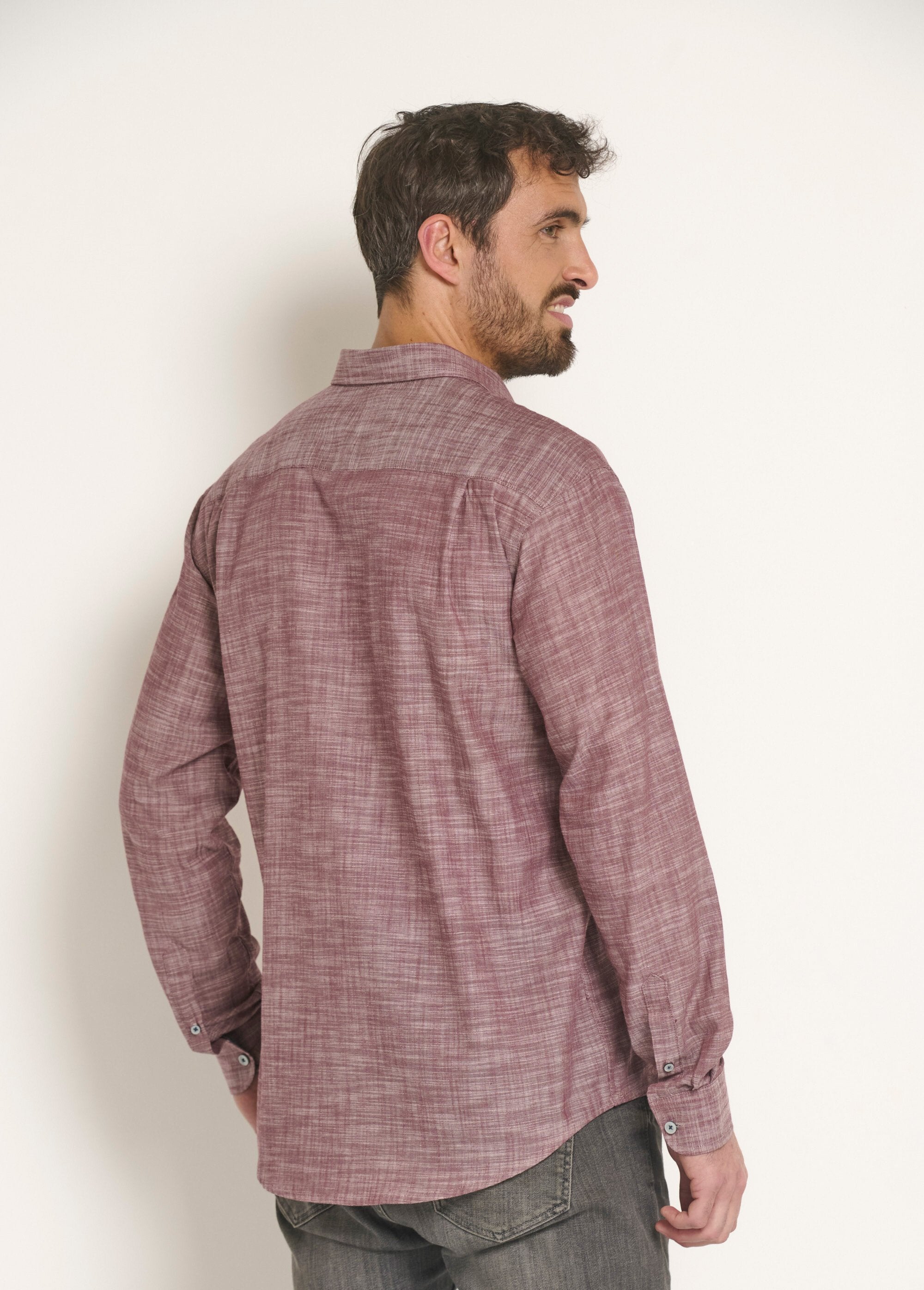 Mooi_shirt_met_contrasterende_details_Bordeaux_DO1_slim