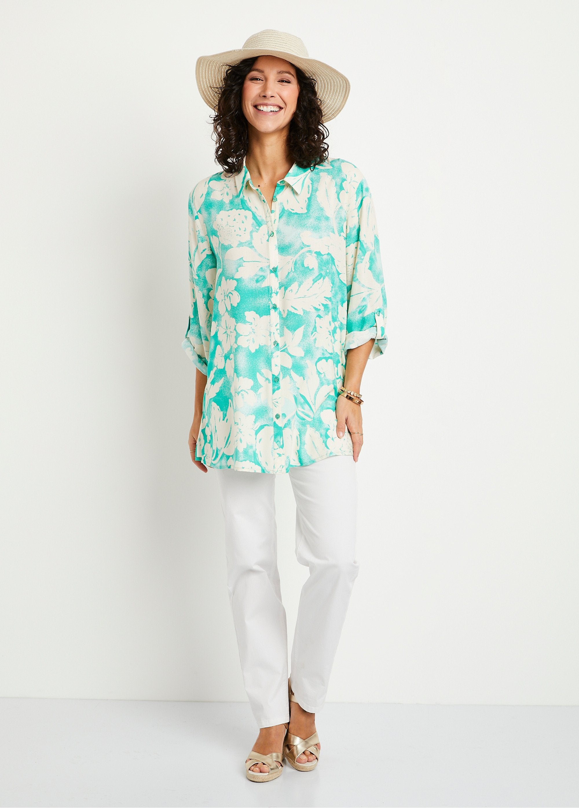 Losvallende_lange_gebloemde_blouse_Groen_en_wit_SF1_slim