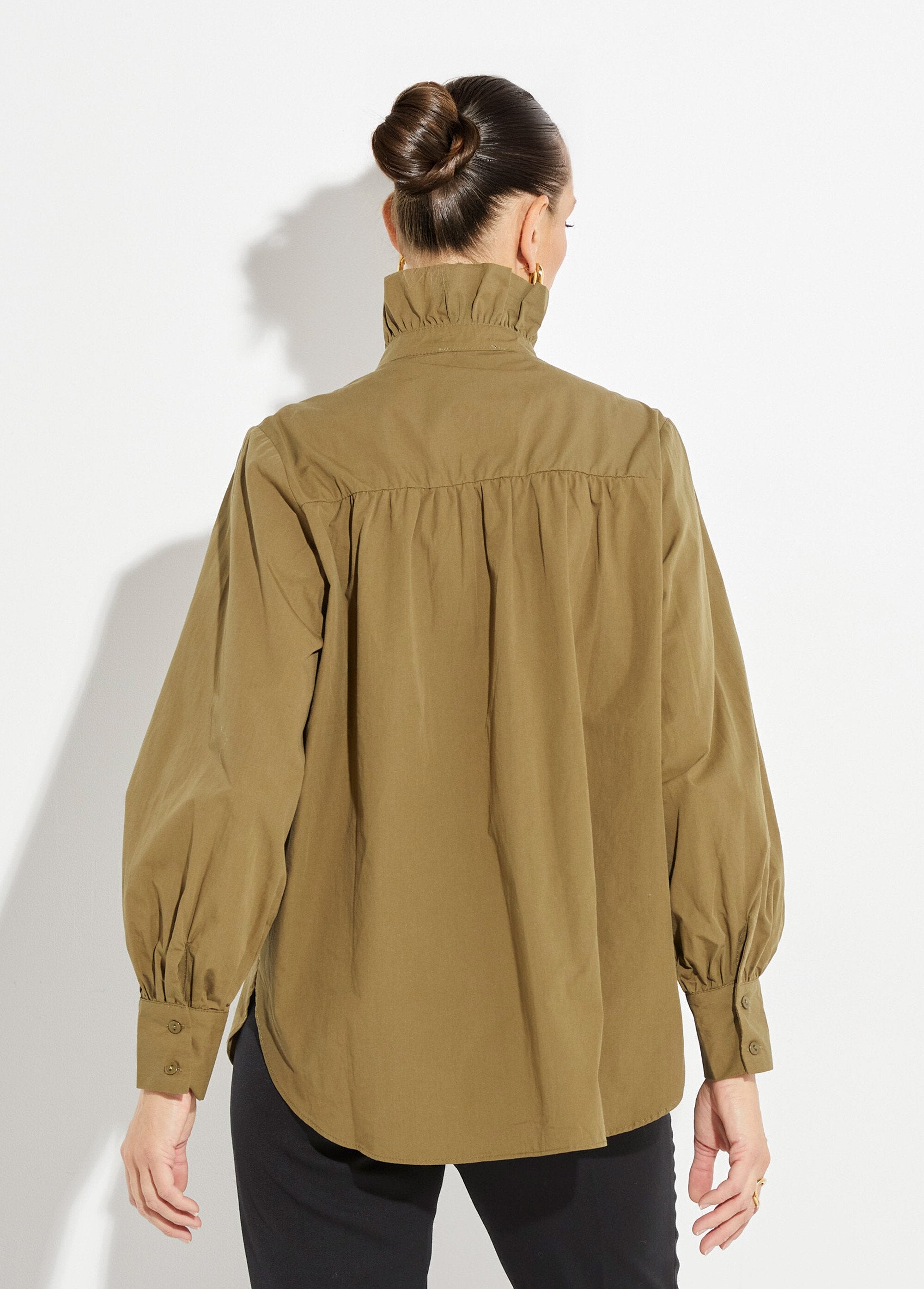 Chemisier_avec_col_montant_plissé_Kaki_DO1_slim