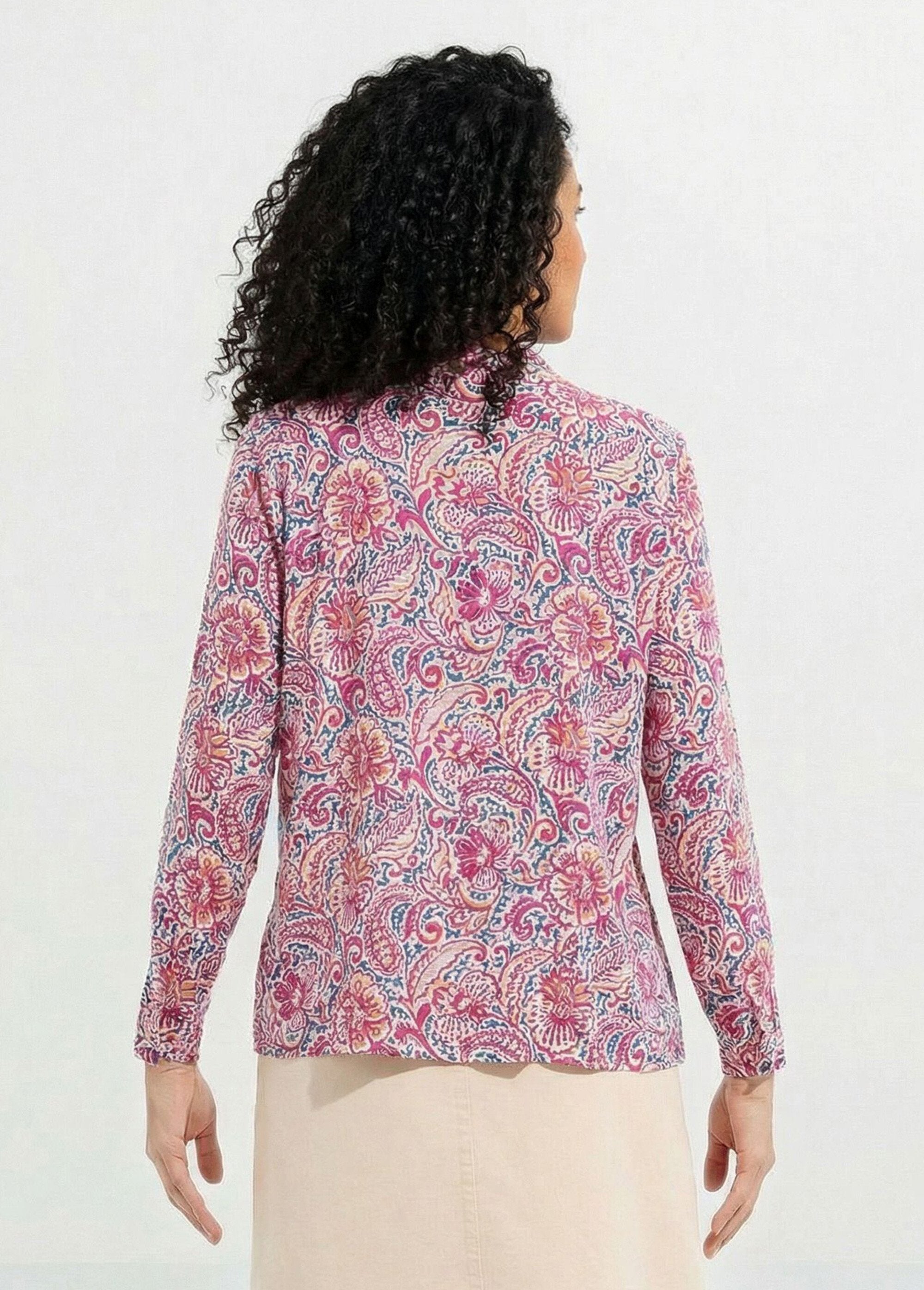 Kasjmier_print_blouse_met_ruches_aan_kraag_Rose_et_bleu_DO1_slim