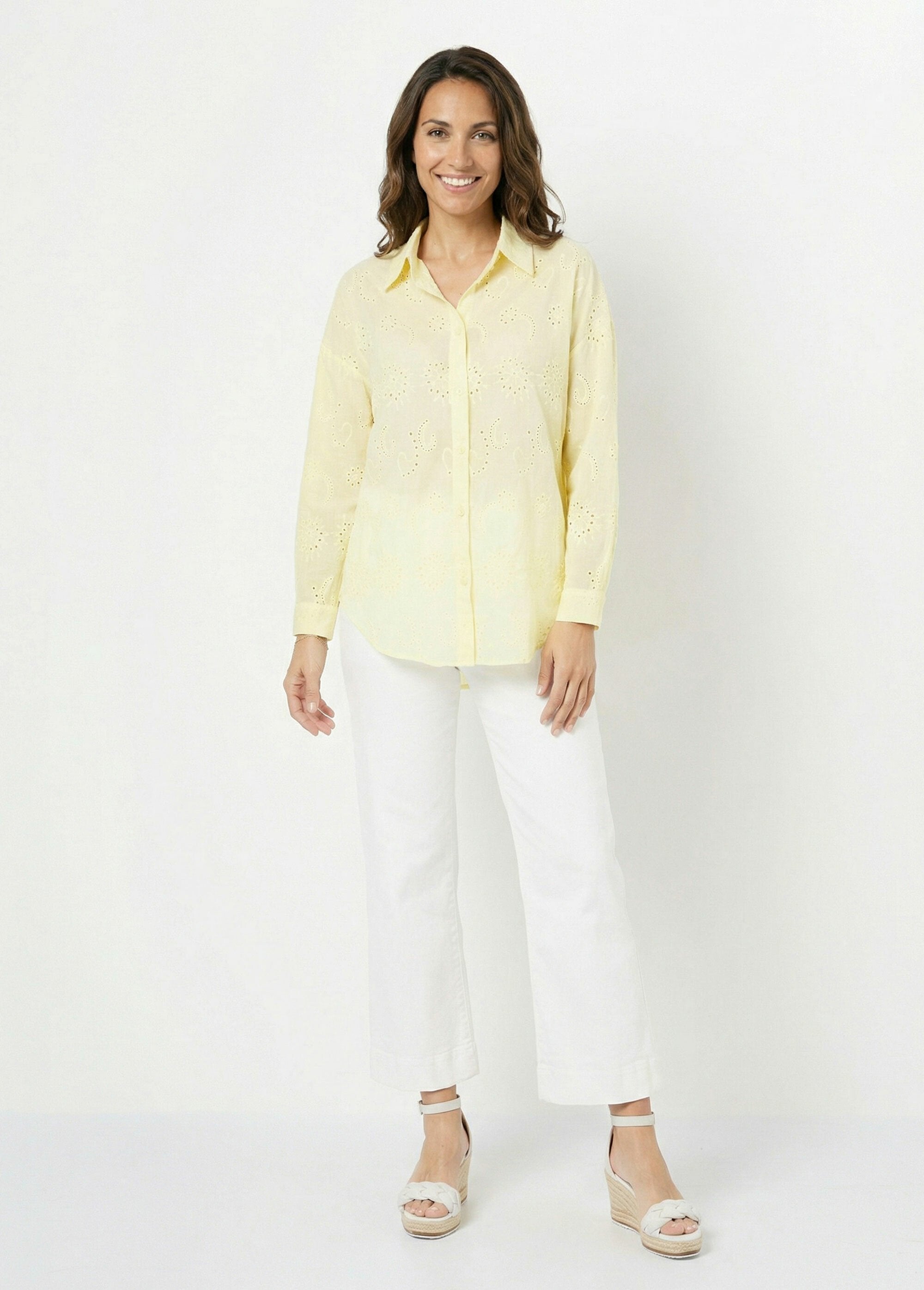 Katoenen_blouse_met_Engels_borduursel_Jaune_SF1_slim